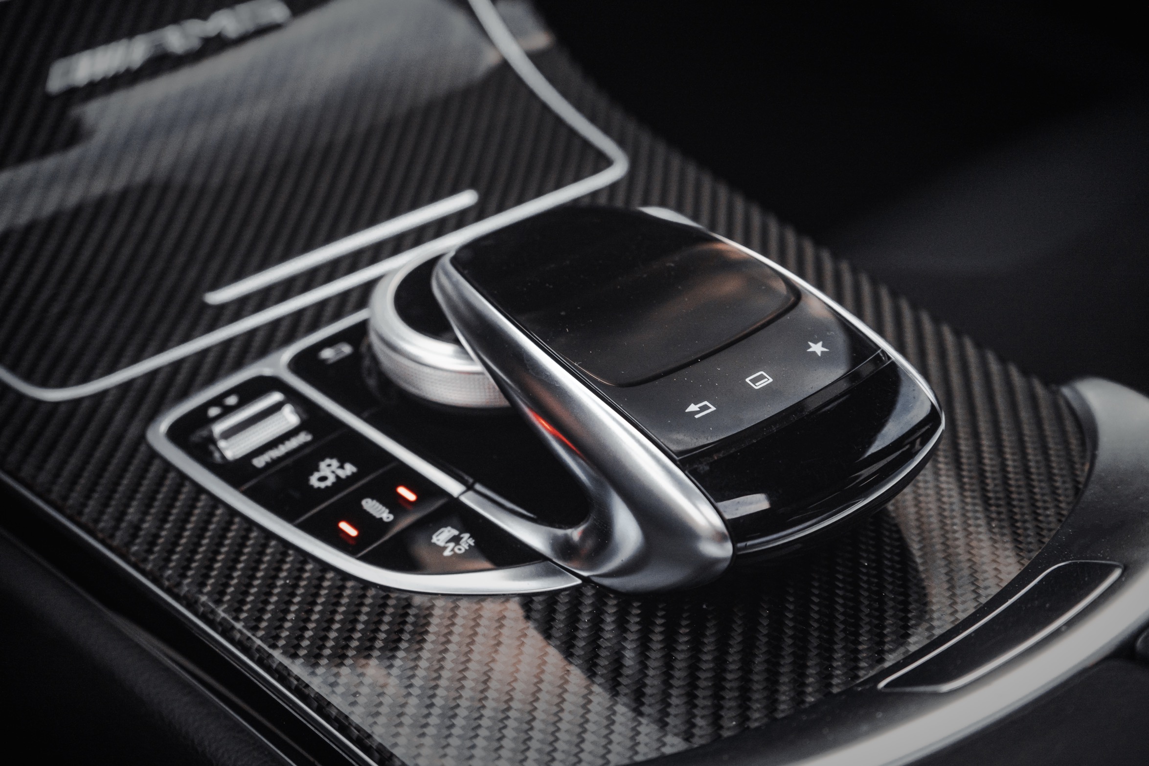 Mercedes Benz C63s AMG 4.0 BITURBO V8 - LICHTE VRACHT photo 30
