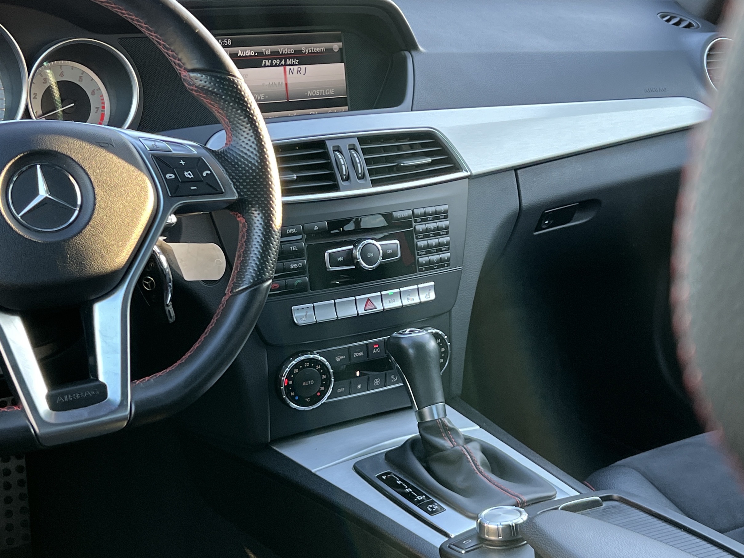 Mercedes Benz C250 AMG PAKKET photo 23