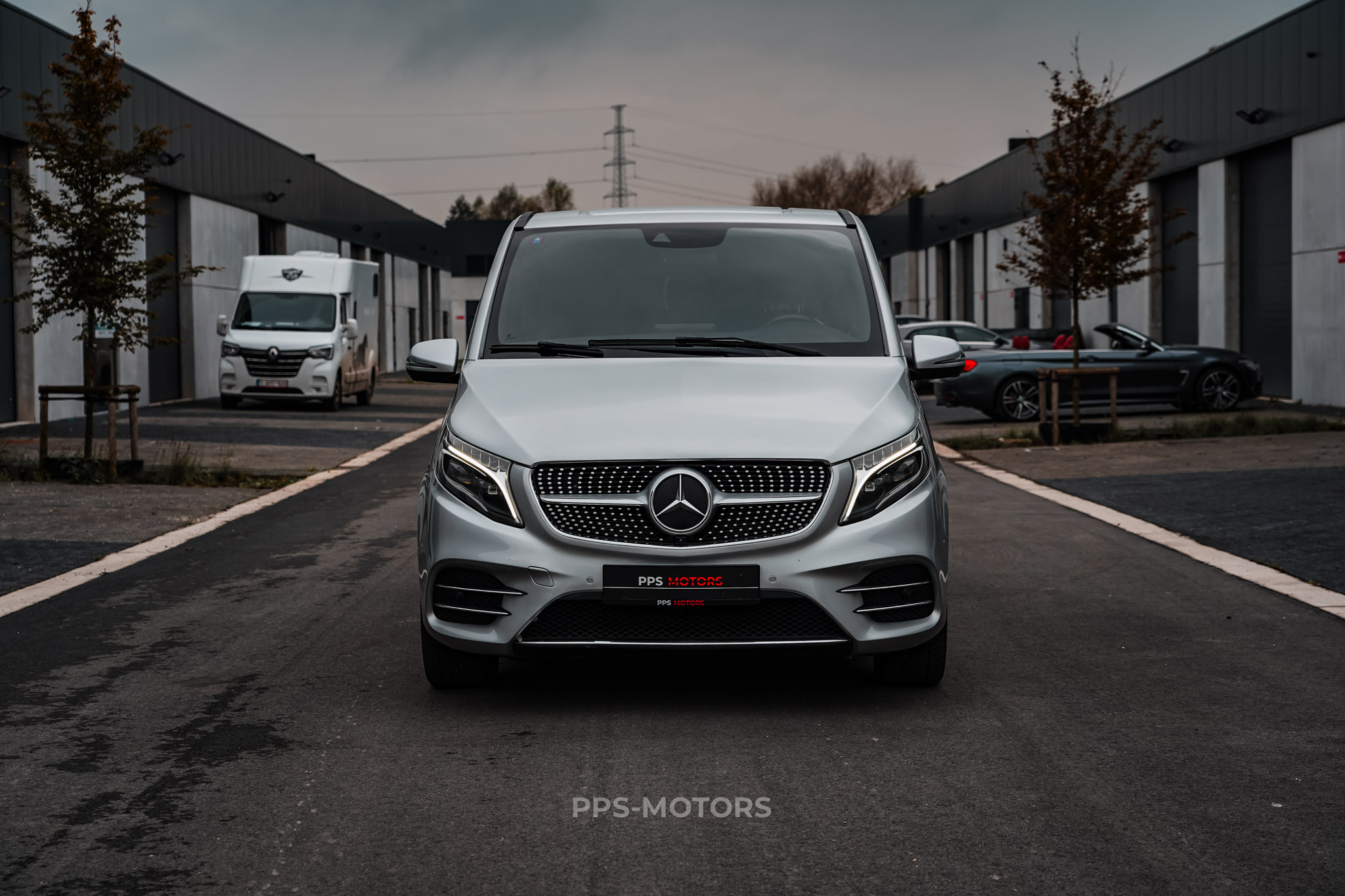 Mercedes Benz V300 4-MATIC AMG PAKKET photo 3