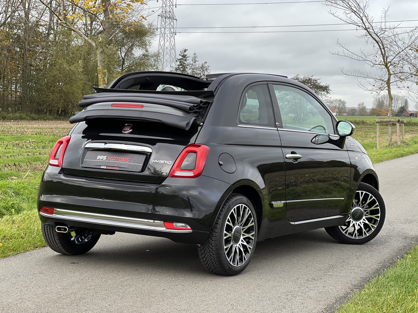 Fiat 500C Hybrid Dolcevita photo 6