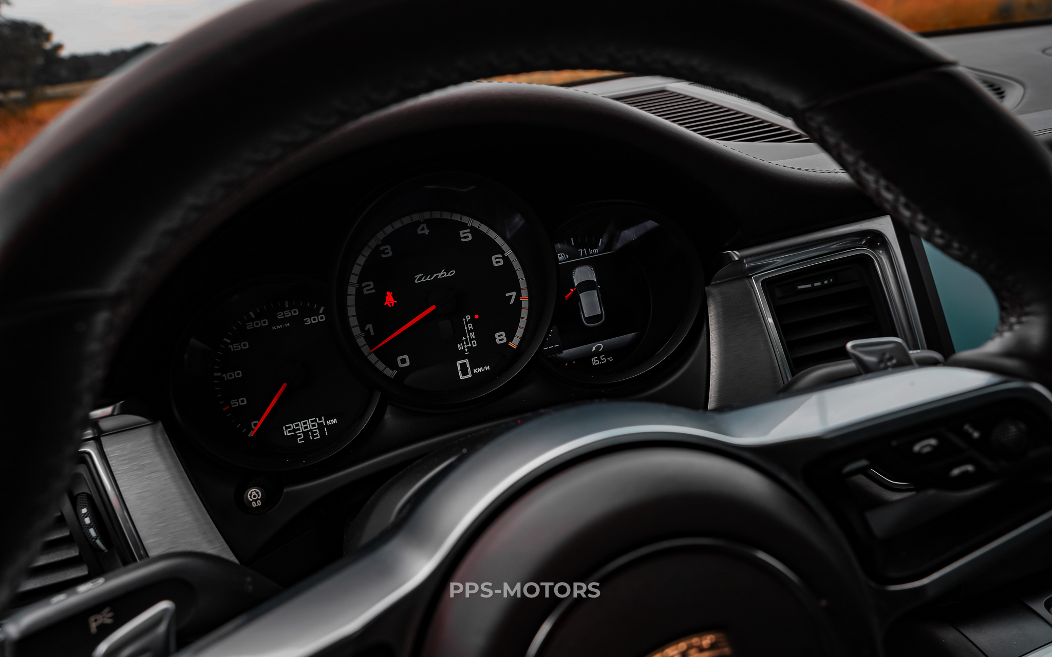 Porsche MACAN TURBO 3.6i photo 45