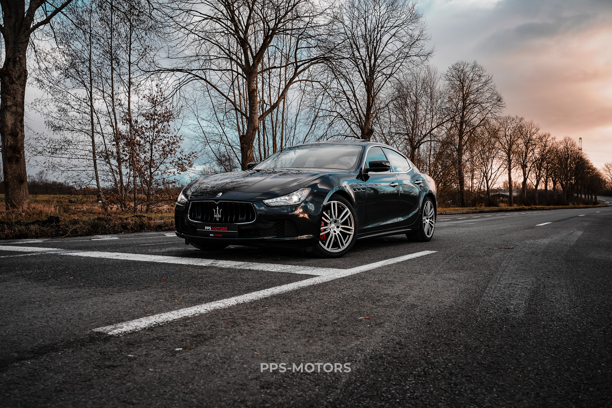 Maserati GHIBLI 3.0 V6 TURBO photo 2