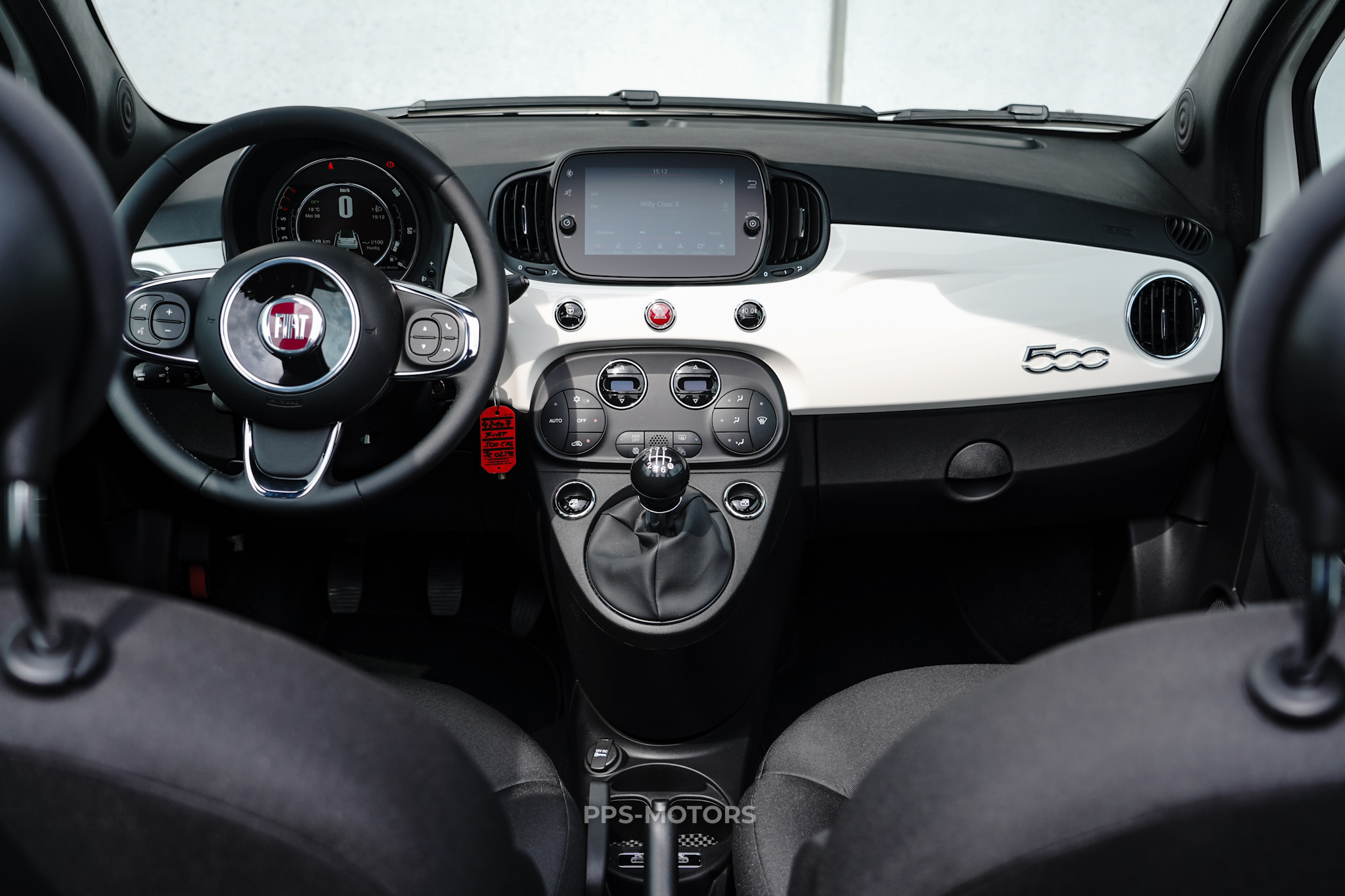 Fiat 500C photo 8