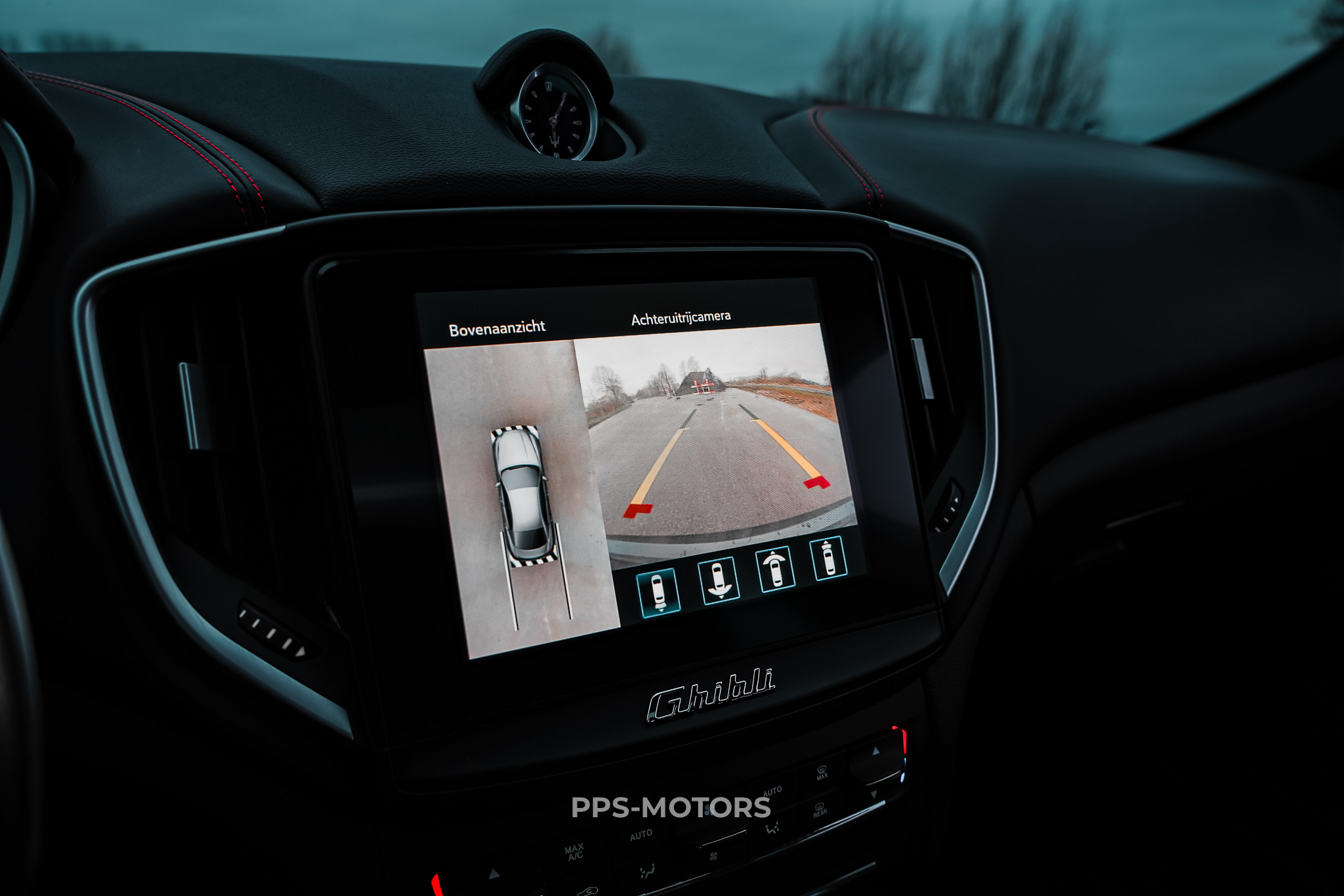 Maserati GHIBLI 3.0 V6 RIBELLE 1 OF 200 photo 17