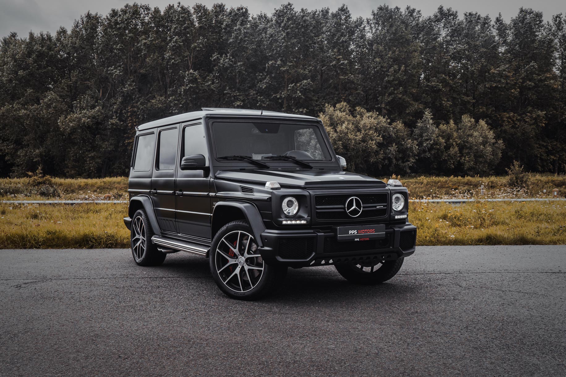 Mercedes Benz G63 AMG 5.5 V8 - EXCLUSIVE EDITION 463 - DESIGNO photo 4