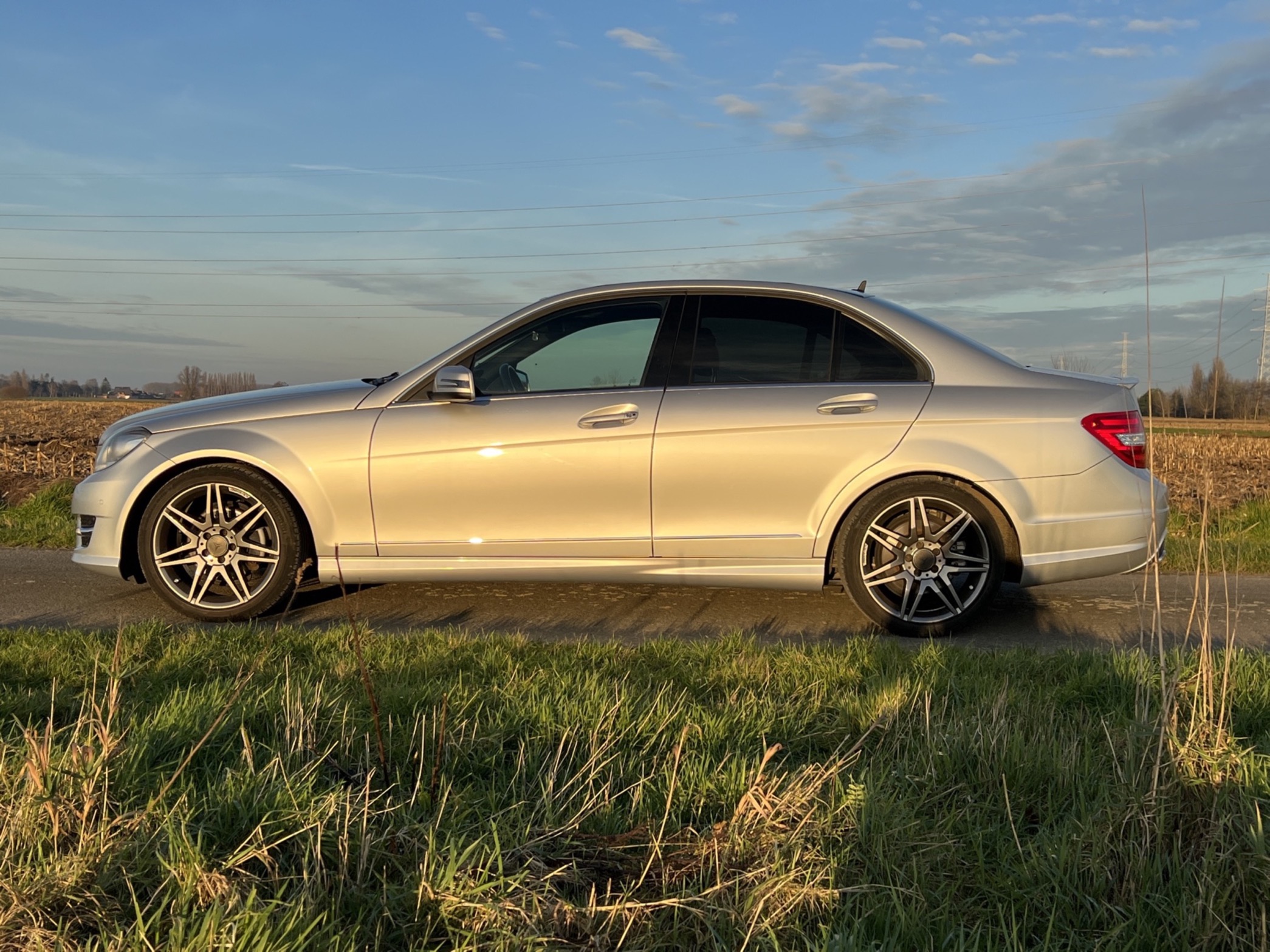Mercedes Benz C250 AMG PAKKET photo 6