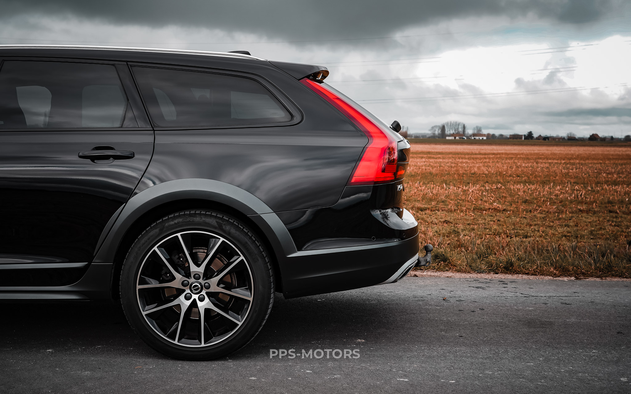 Volvo V90 CROSS COUNTRY 2.0 D4 4X4 photo 32