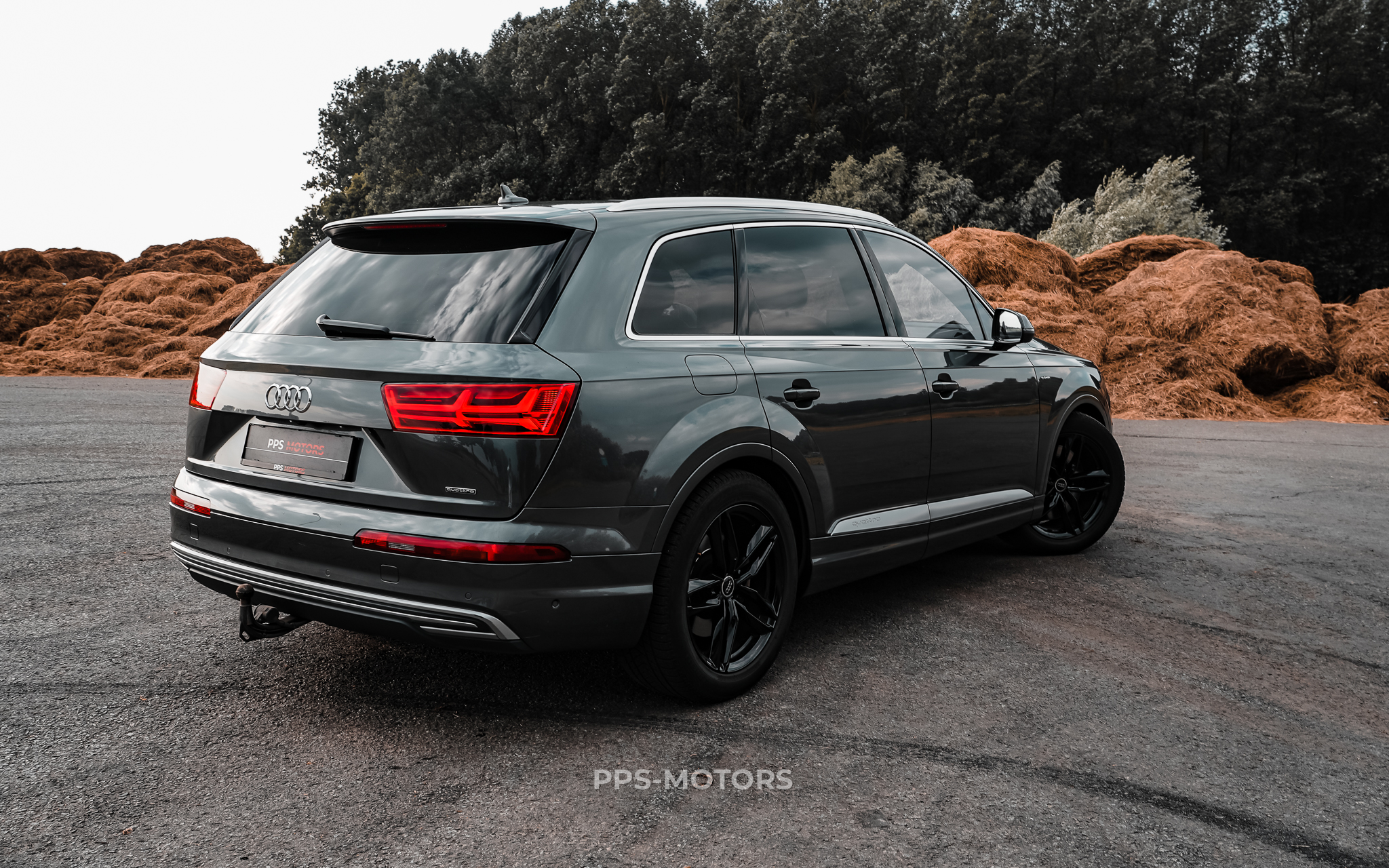 Audi Q7 3.0 TDI V6 E-TRON photo 15