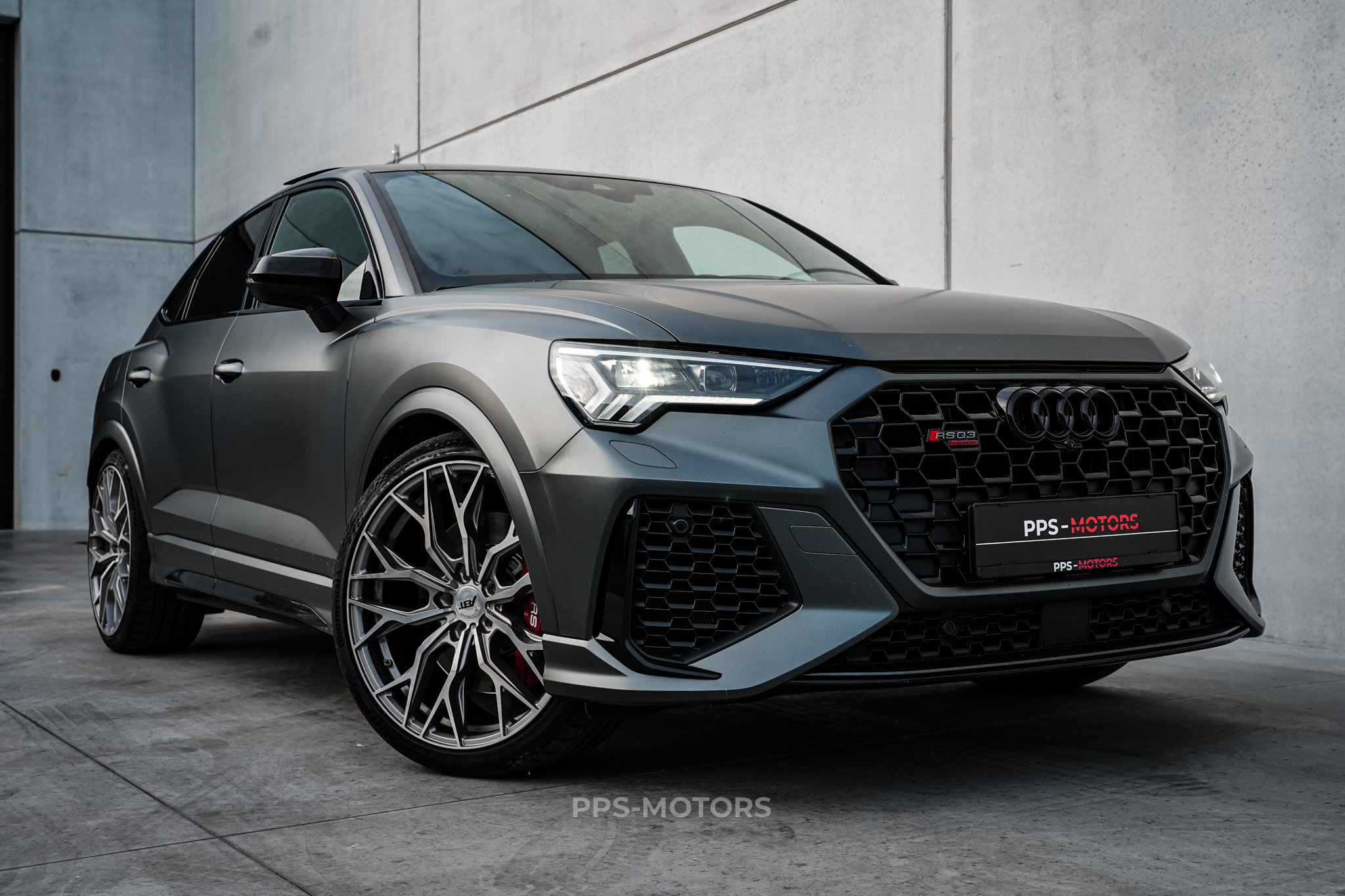 Audi RSQ3 QUATTRO ABT PAKKET photo 4