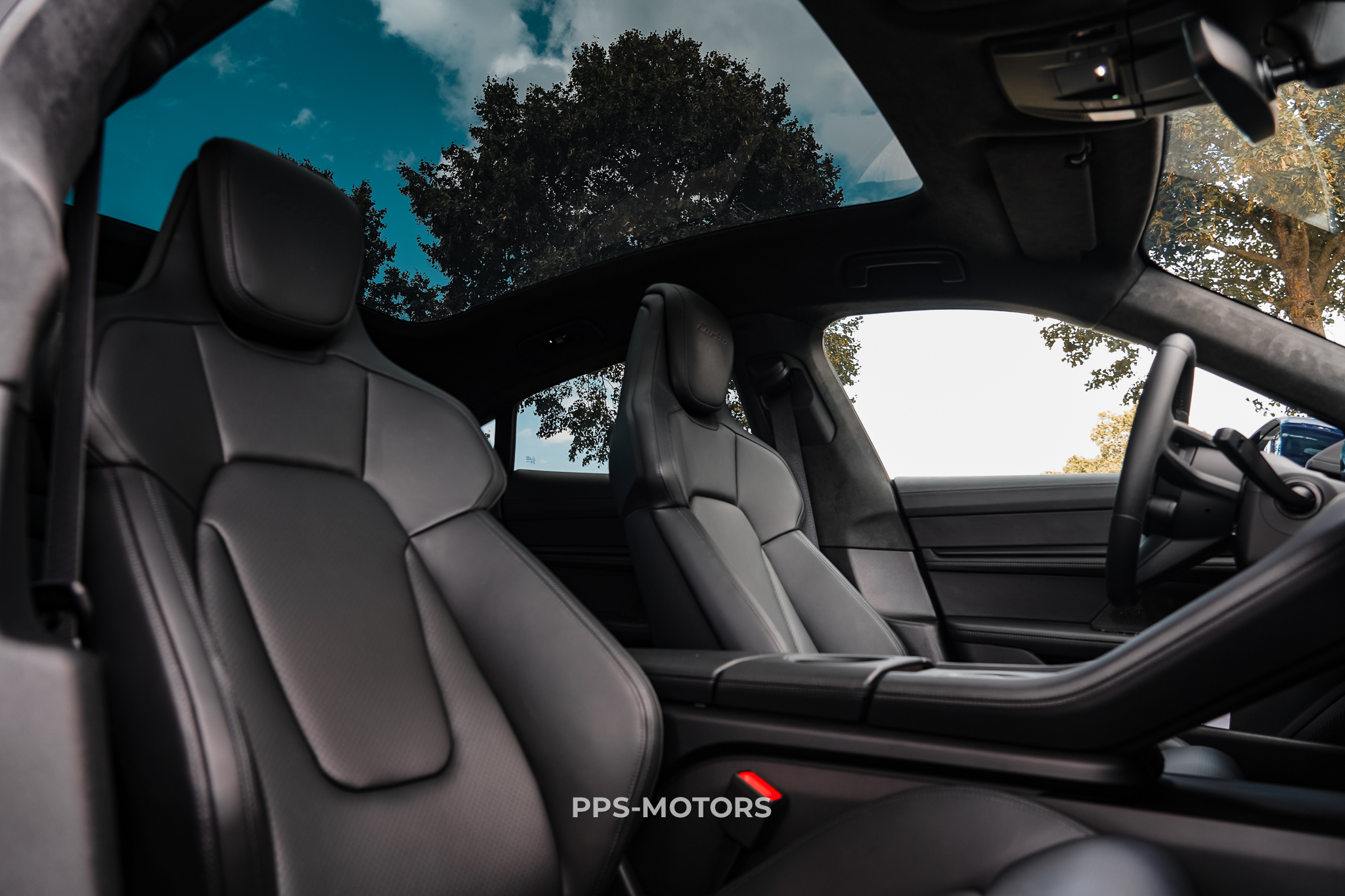 Porsche TAYCAN TURBO NEW! photo 51