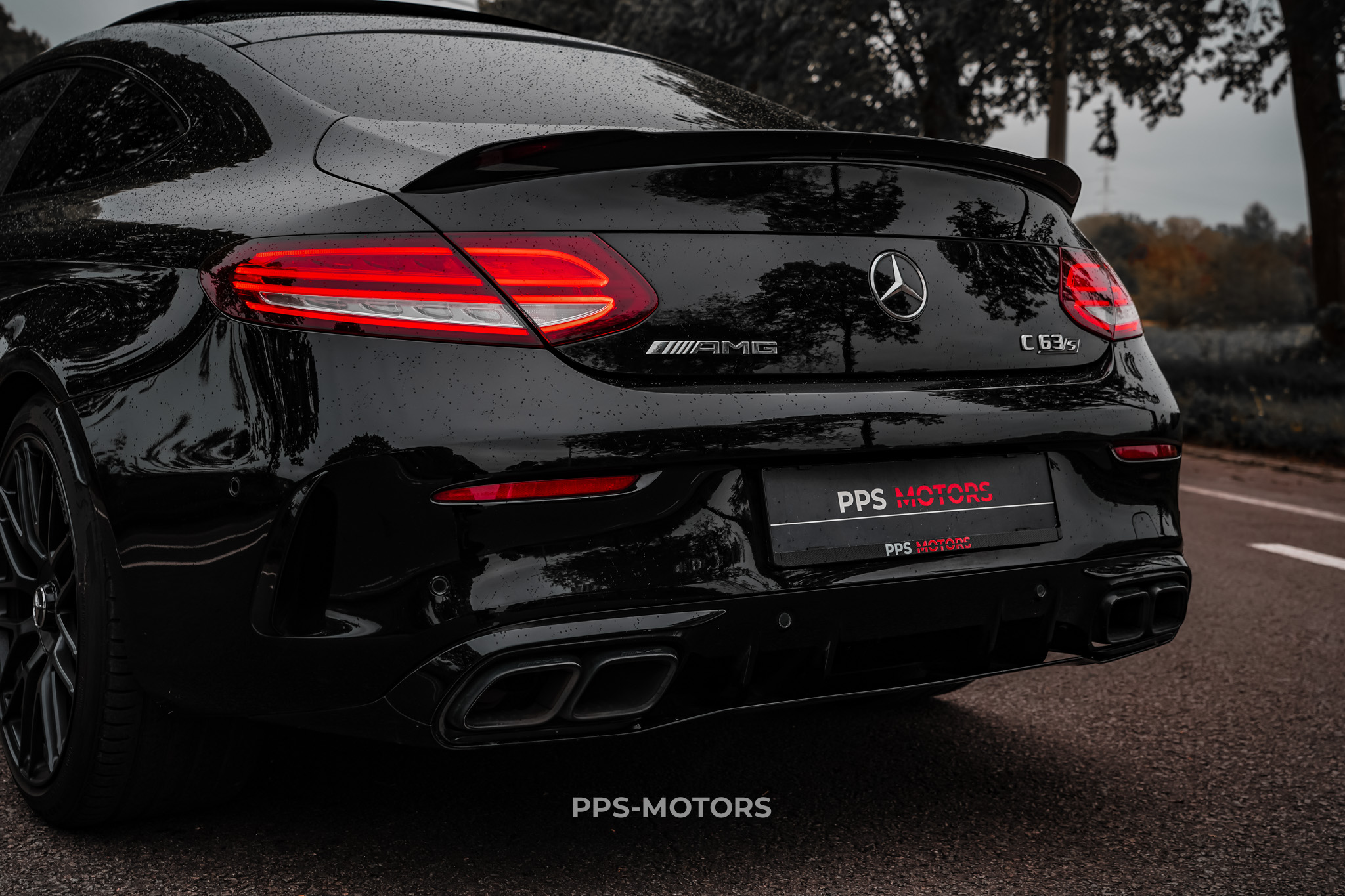 Mercedes Benz C63s AMG 4.0 V8 BITURBO photo 27