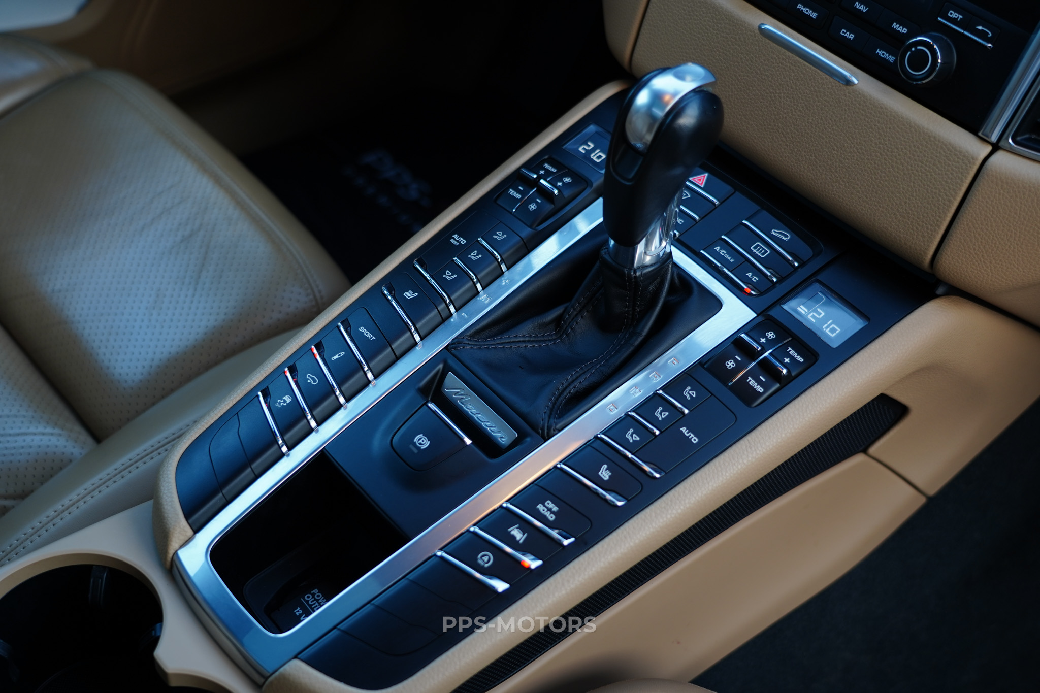 Porsche MACAN 2.0 TURBO PDK photo 21