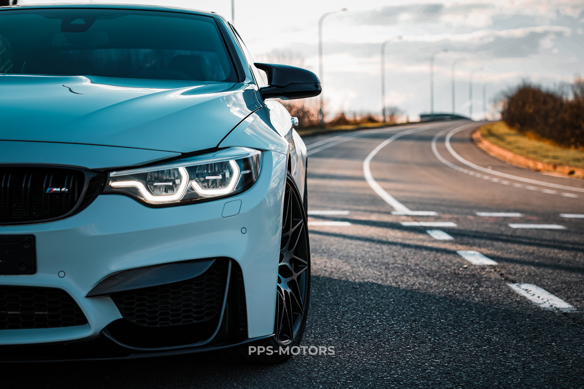 BMW M4 3.0 CABRIO INDIVIDUAL PACK photo 44