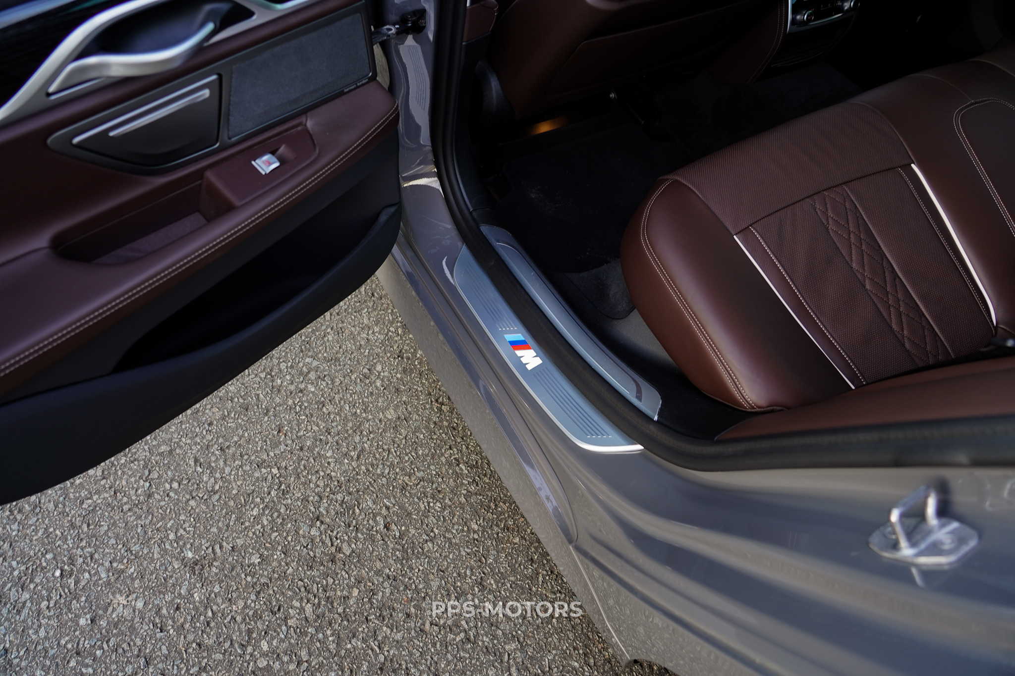 BMW 745e HYBRID M-PAKKET photo 15