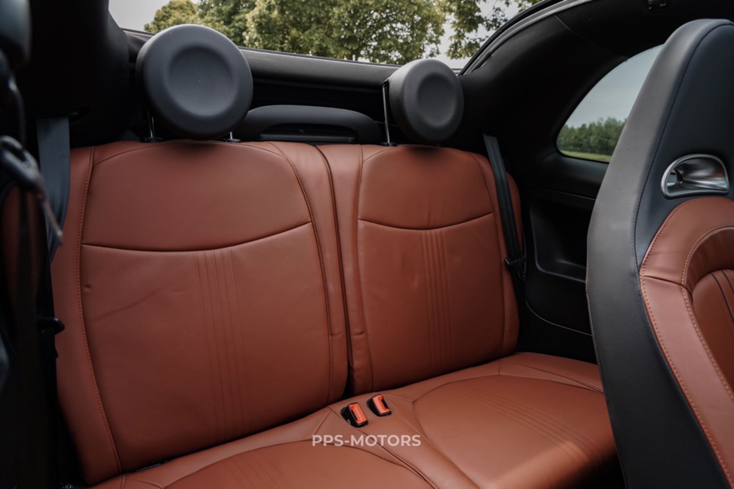 Abarth 595C 1.4 T-Jet photo 18