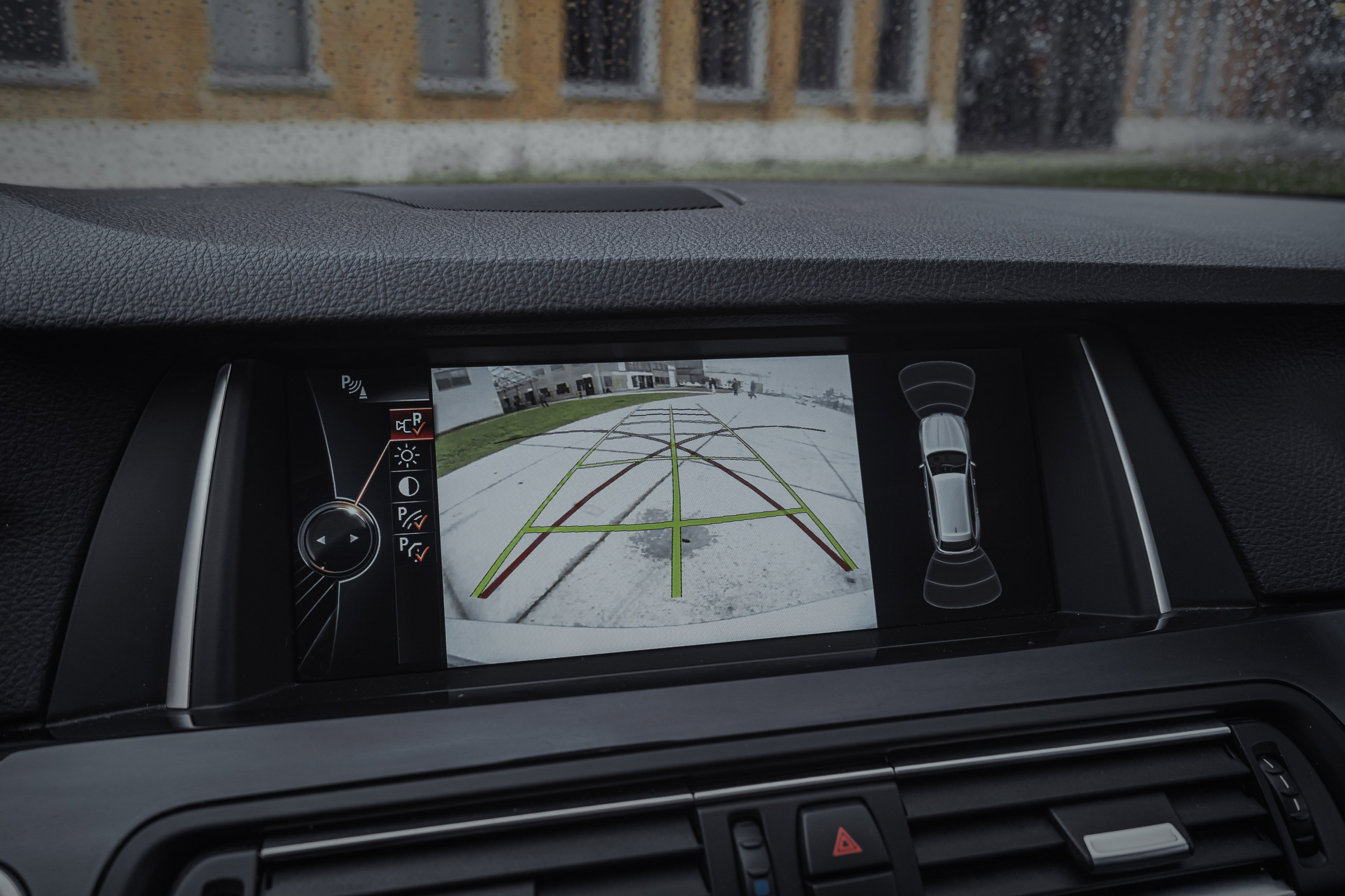 BMW 520d BREAK M-PAKKET photo 12