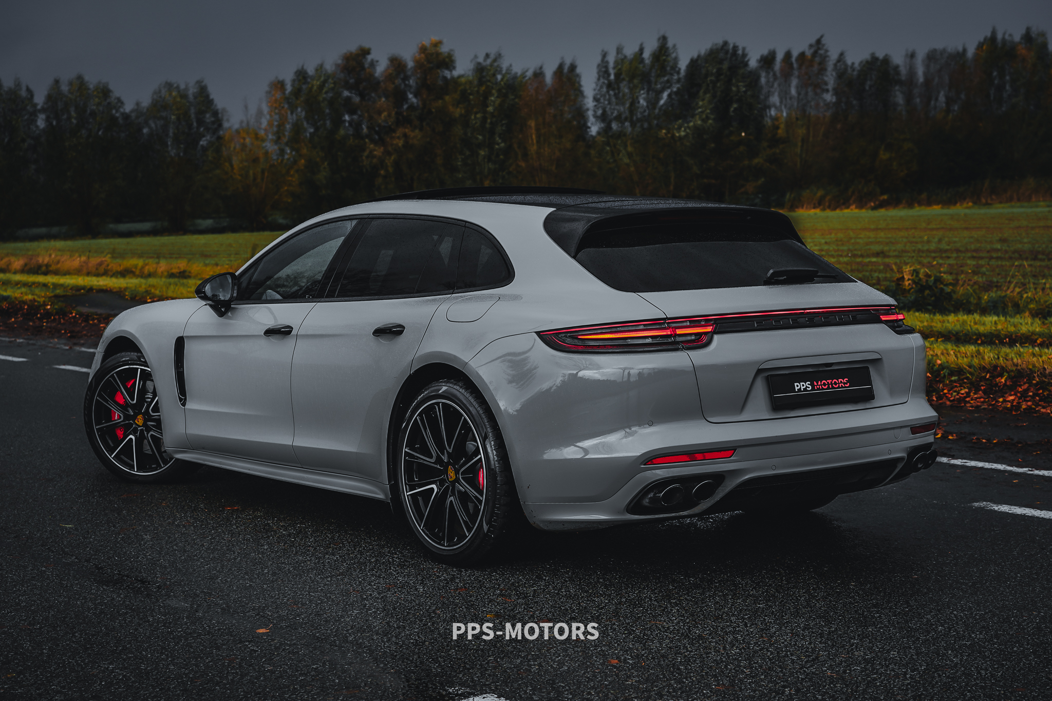 Porsche PANAMERA 4 E-Hybrid Sport Turismo photo 7