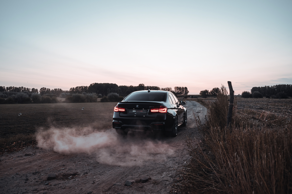 BMW M3 COMPETITION photo 20