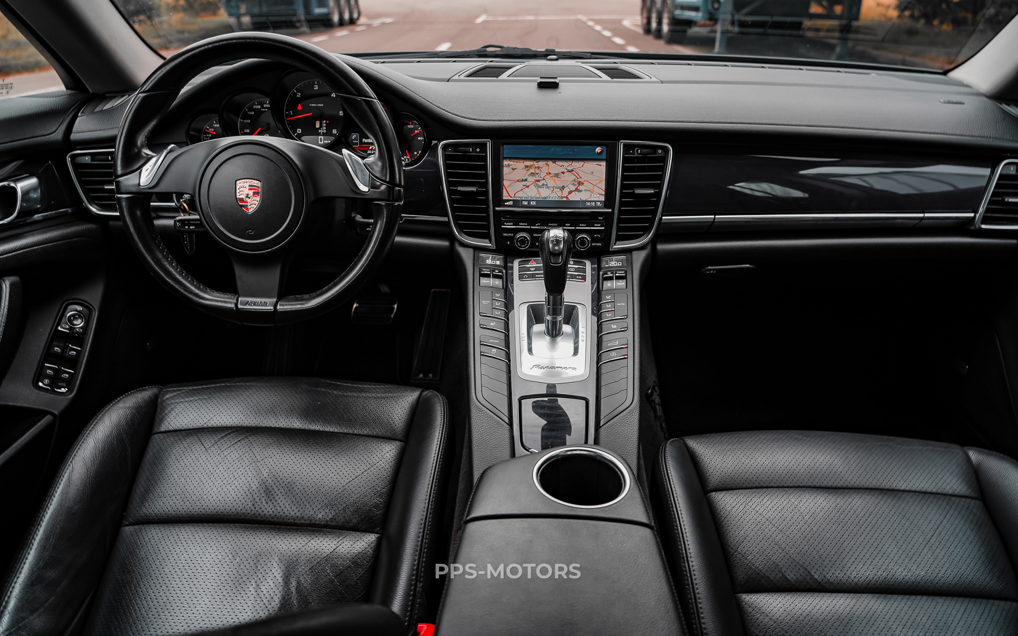 Porsche PANAMERA 3.0 V6 photo 27