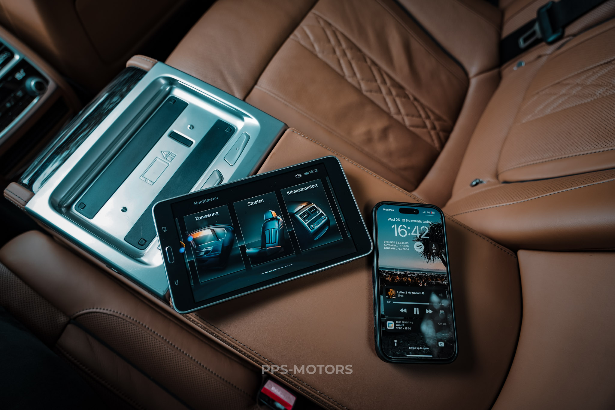 BMW BMW 740e Performance M-PAKKET photo 14