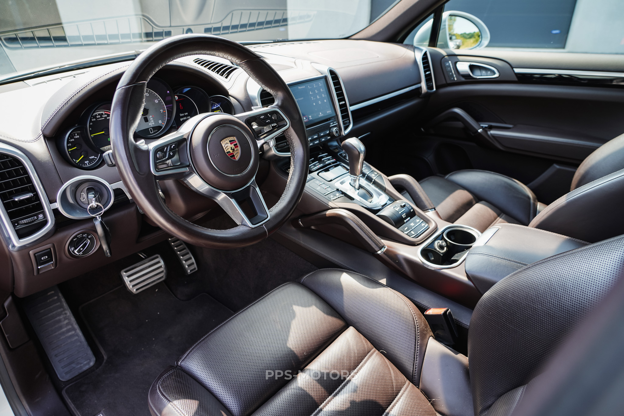 Porsche CAYENNE S E-HYBRID GTS PACK foto 10