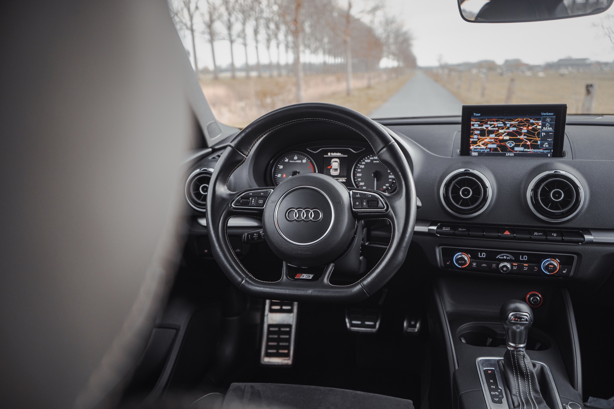 Audi S3 2.0 TFSI QUATTRO photo 9