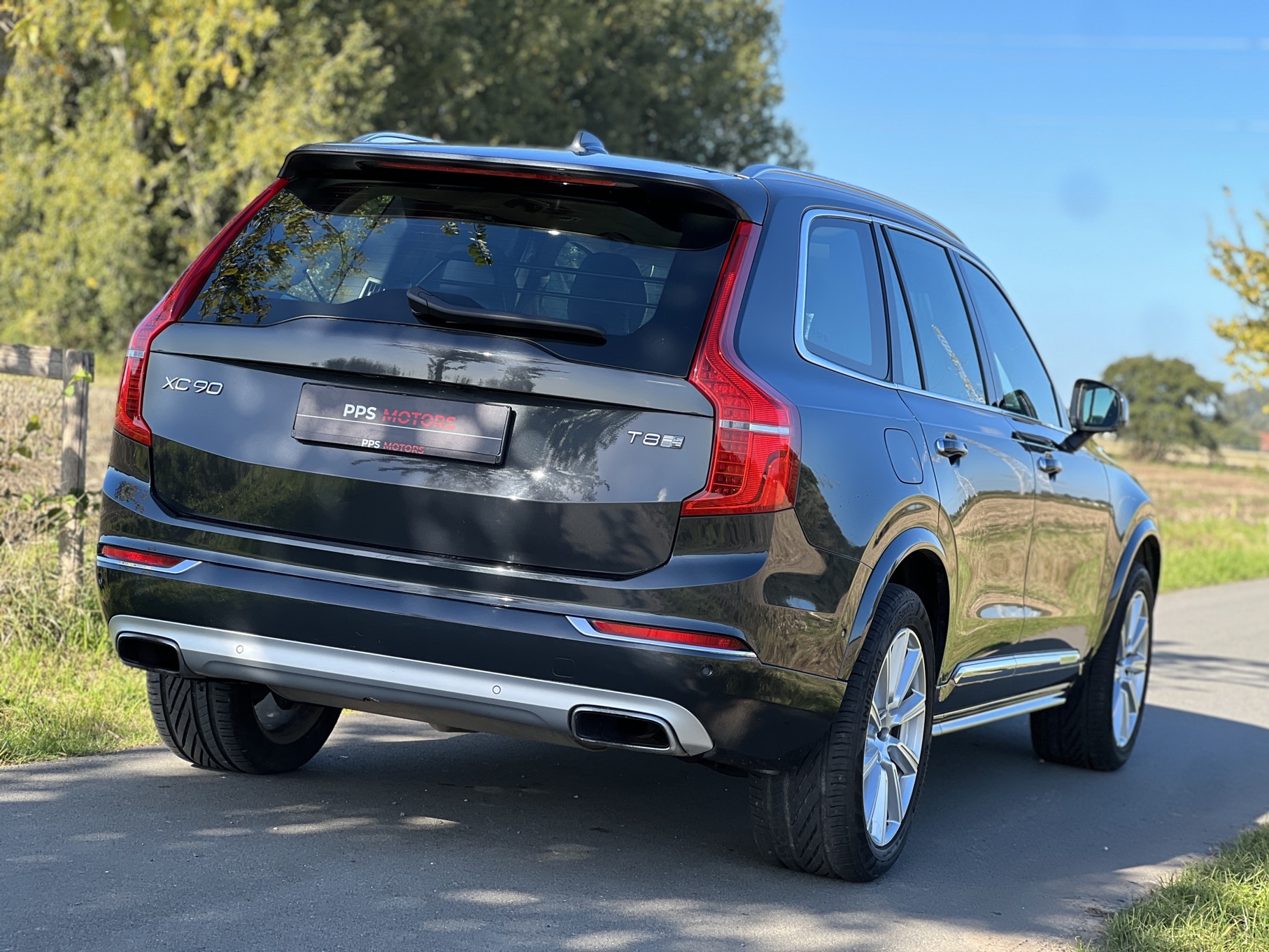 Volvo XC90 2.0 T8 INSCRIPTION photo 21