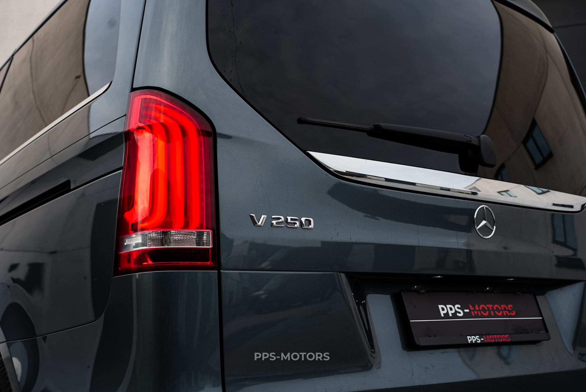 Mercedes Benz V250 AVANTGARDE photo 23