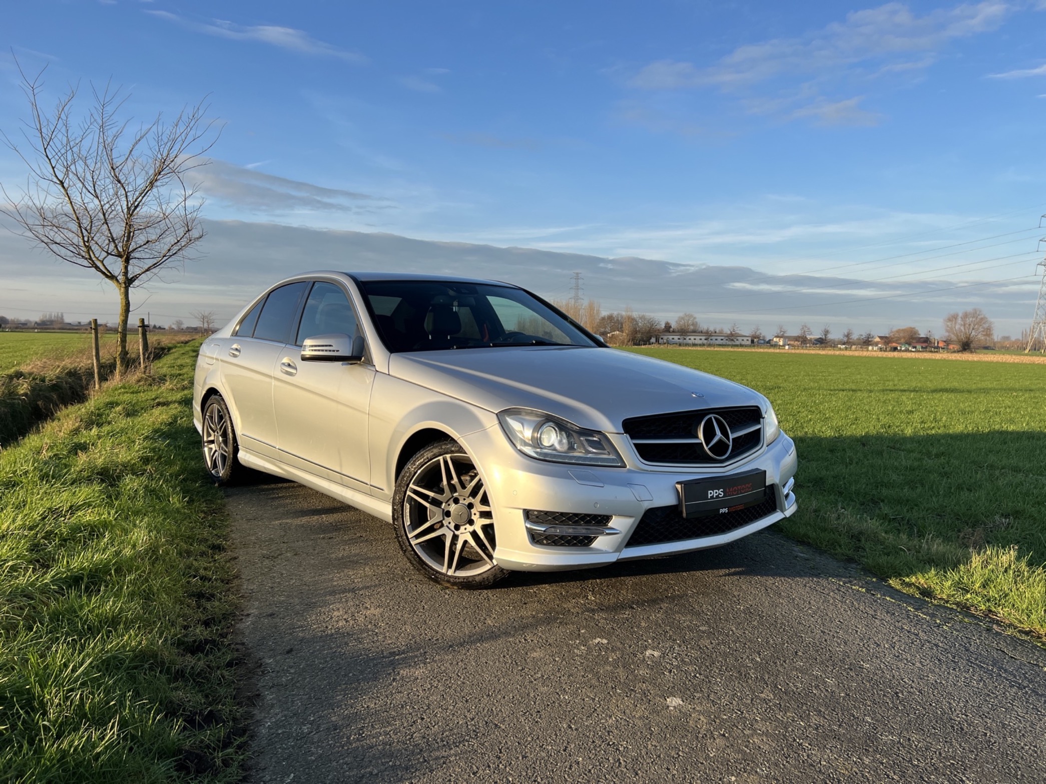 Mercedes Benz C250 AMG PAKKET photo 9