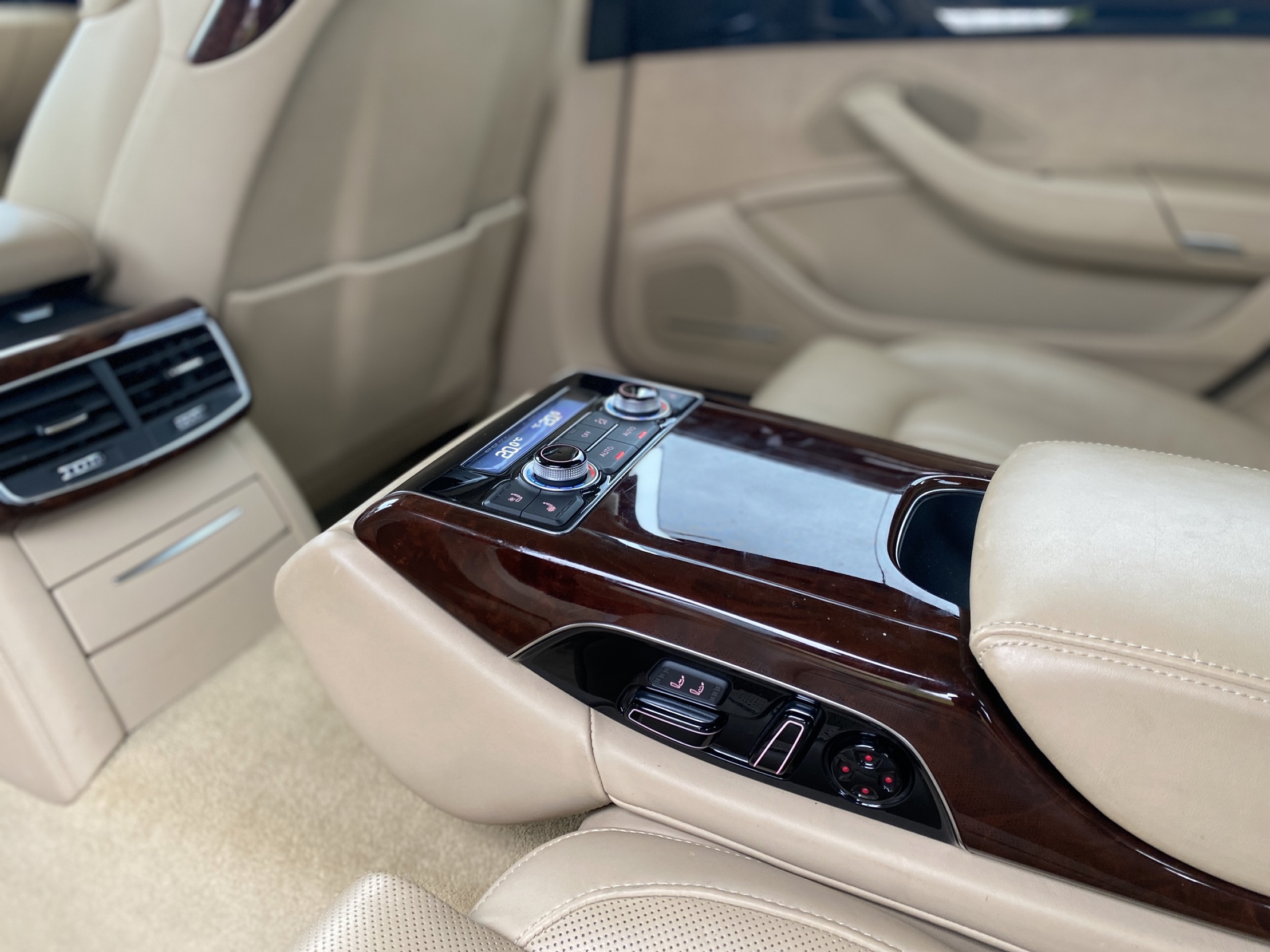 Audi A8L 3.0 TDI V6 QUATTRO photo 7
