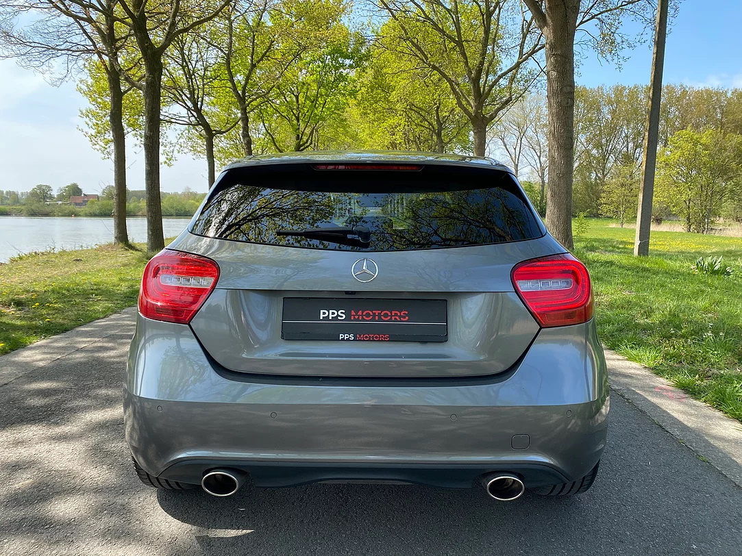 Mercedes Benz A250 photo 4