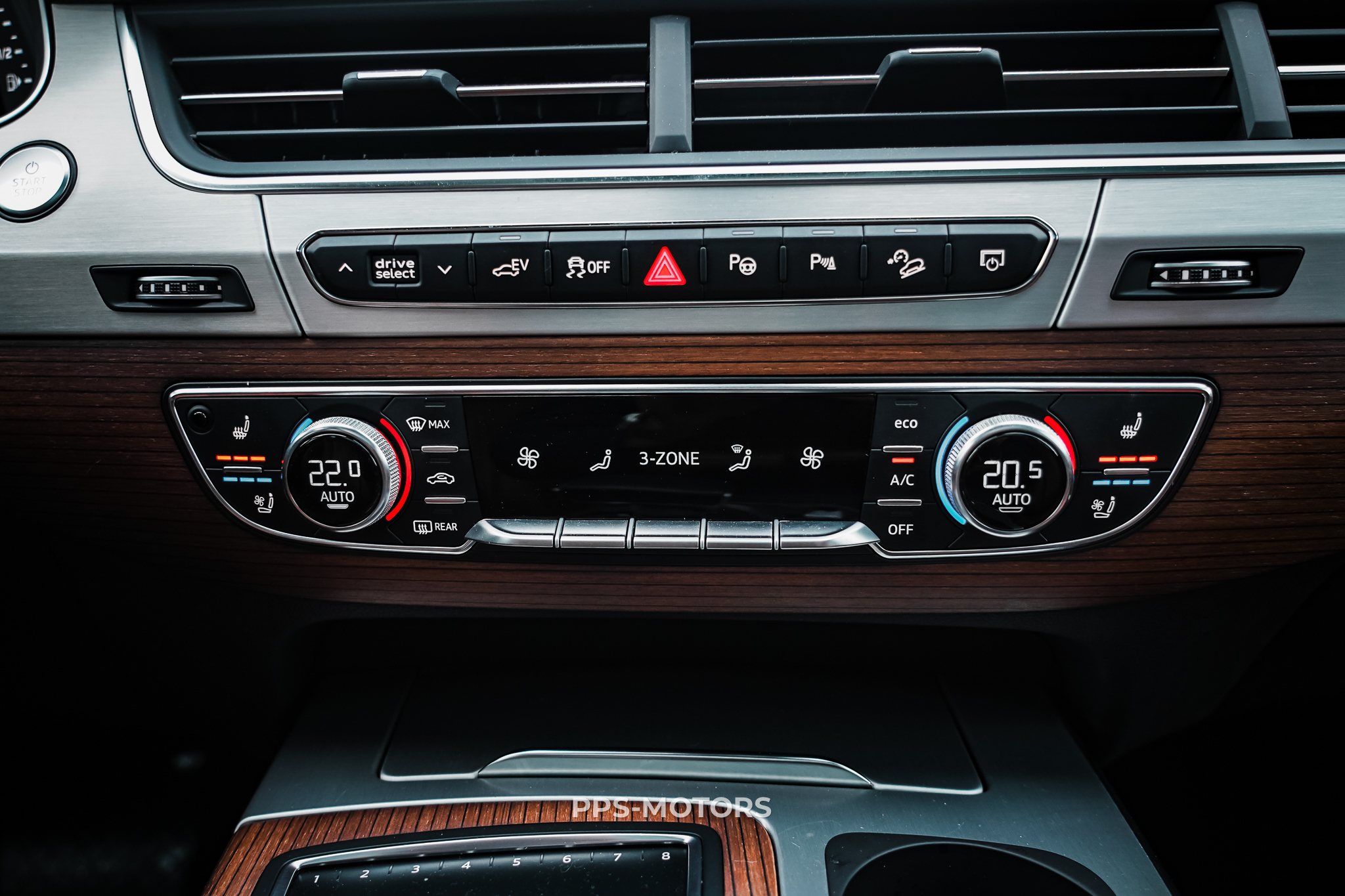 Audi Q7 3.0 TDI V6 E-TRON photo 23