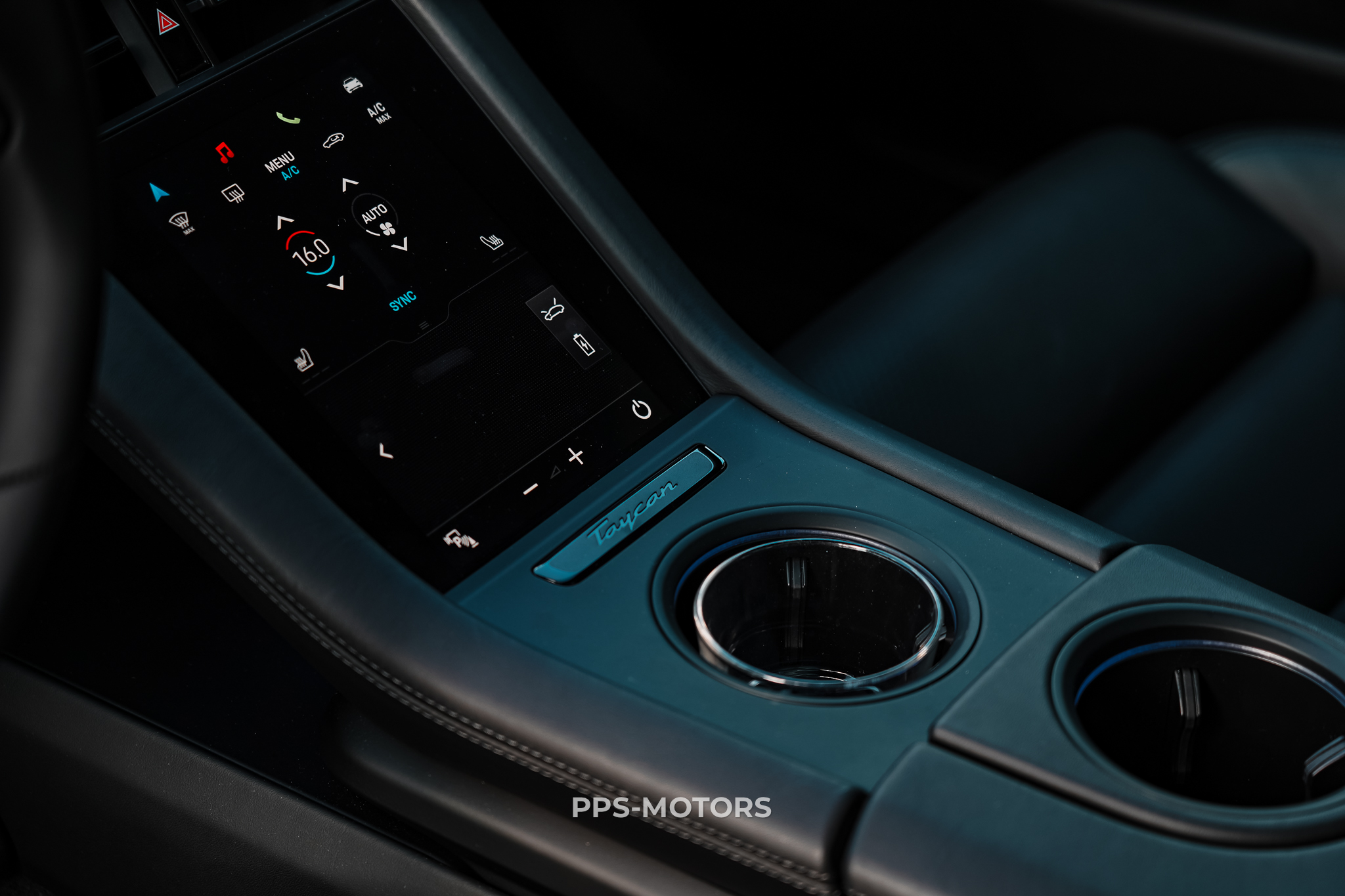 Porsche TAYCAN TURBO NEW! photo 37