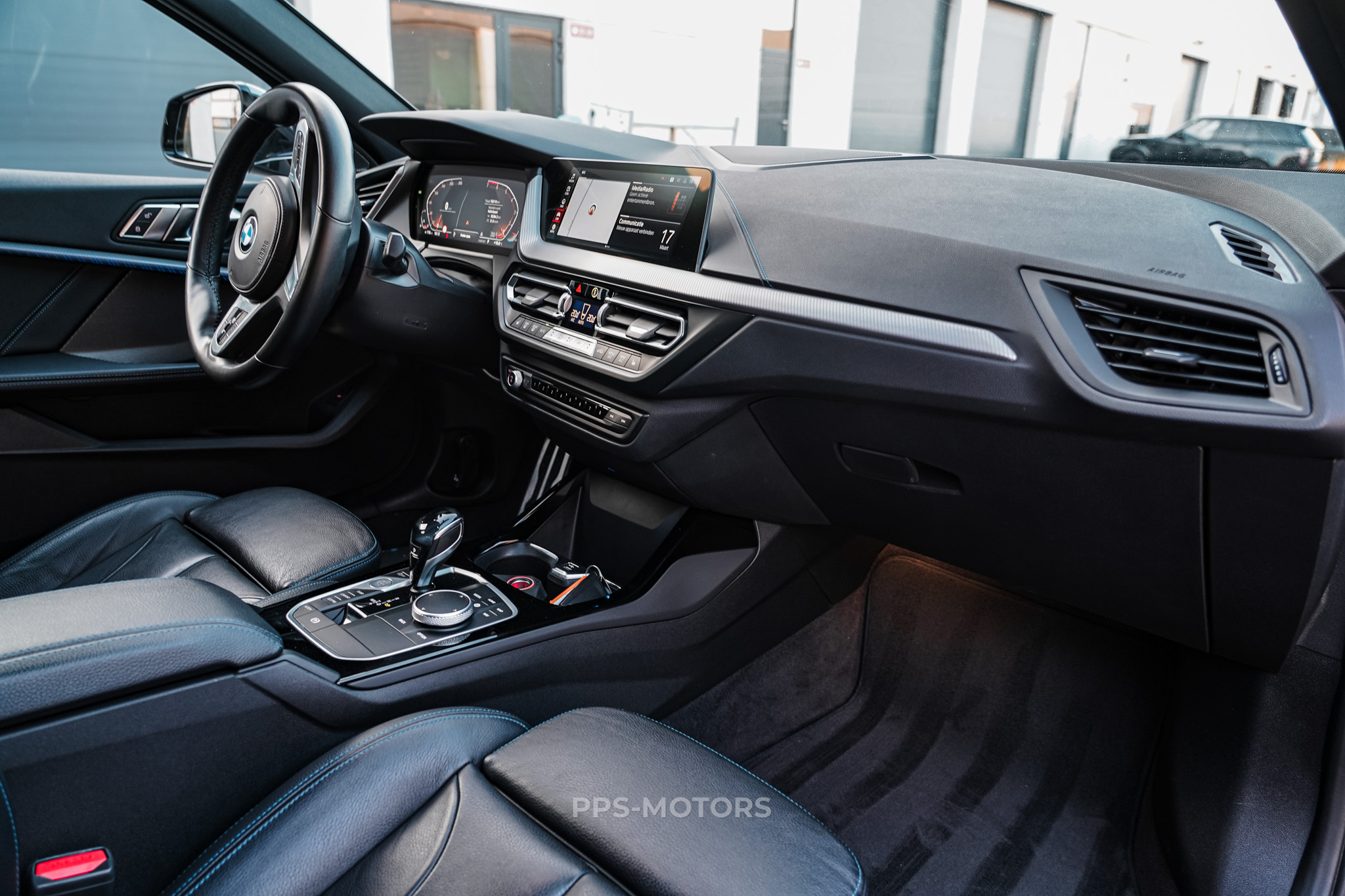 BMW 118iA M-PAKKET photo 21