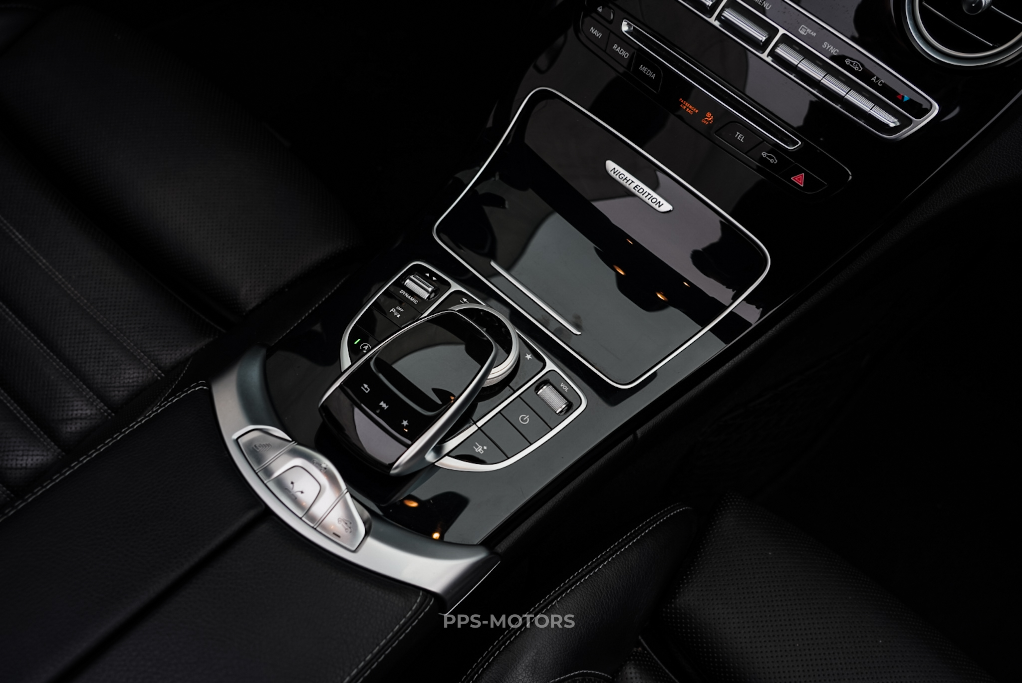 Mercedes Benz C200 CABRIO AMG-PAKKET photo 20