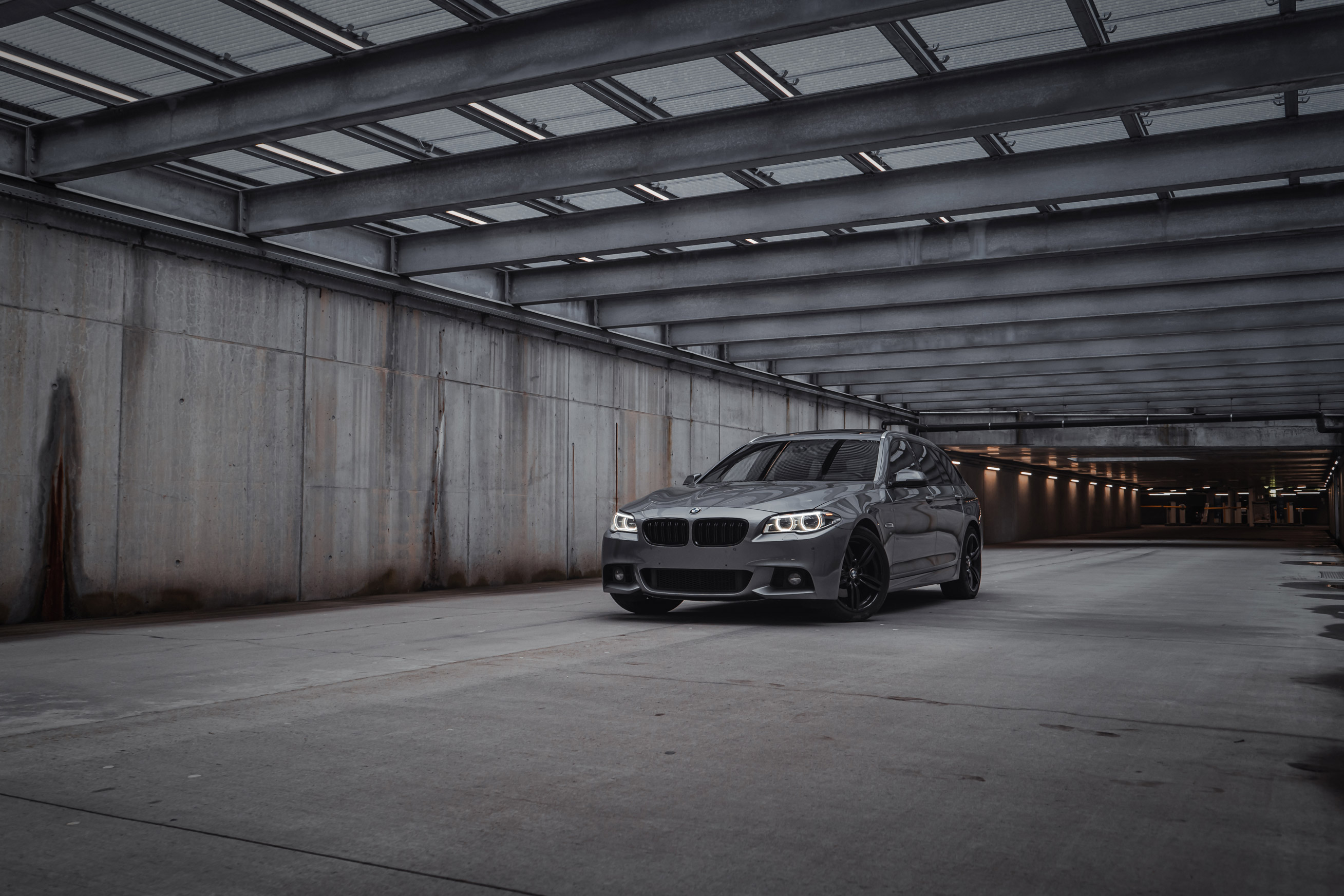BMW 520d BREAK M-PAKKET photo 28