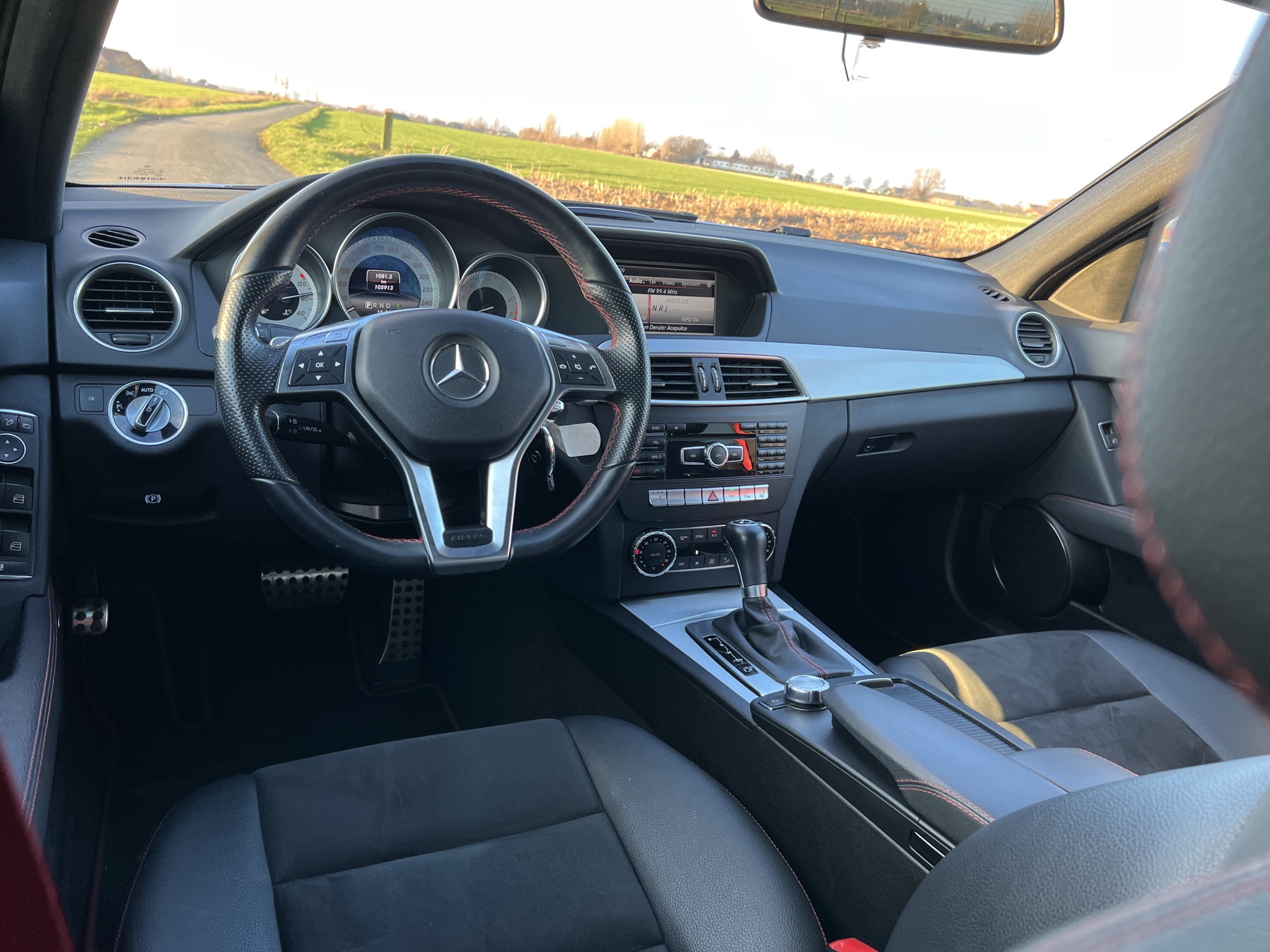 Mercedes Benz C250 AMG PAKKET photo 21