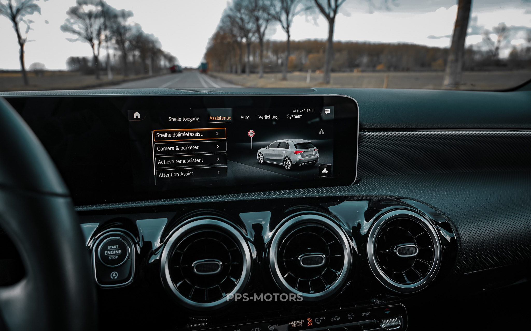 Mercedes Benz A200 LAUNCH EDITION photo 51