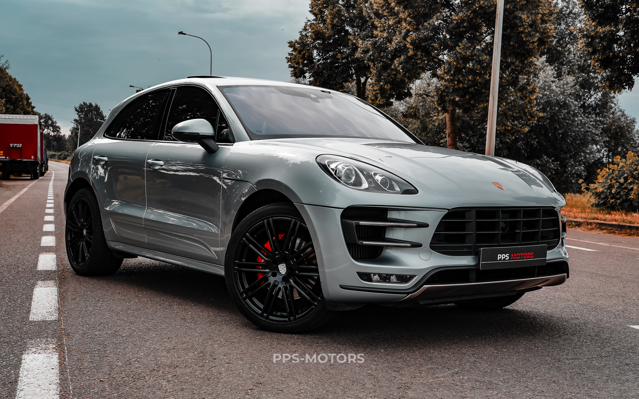 Porsche MACAN TURBO 3.6i photo 33
