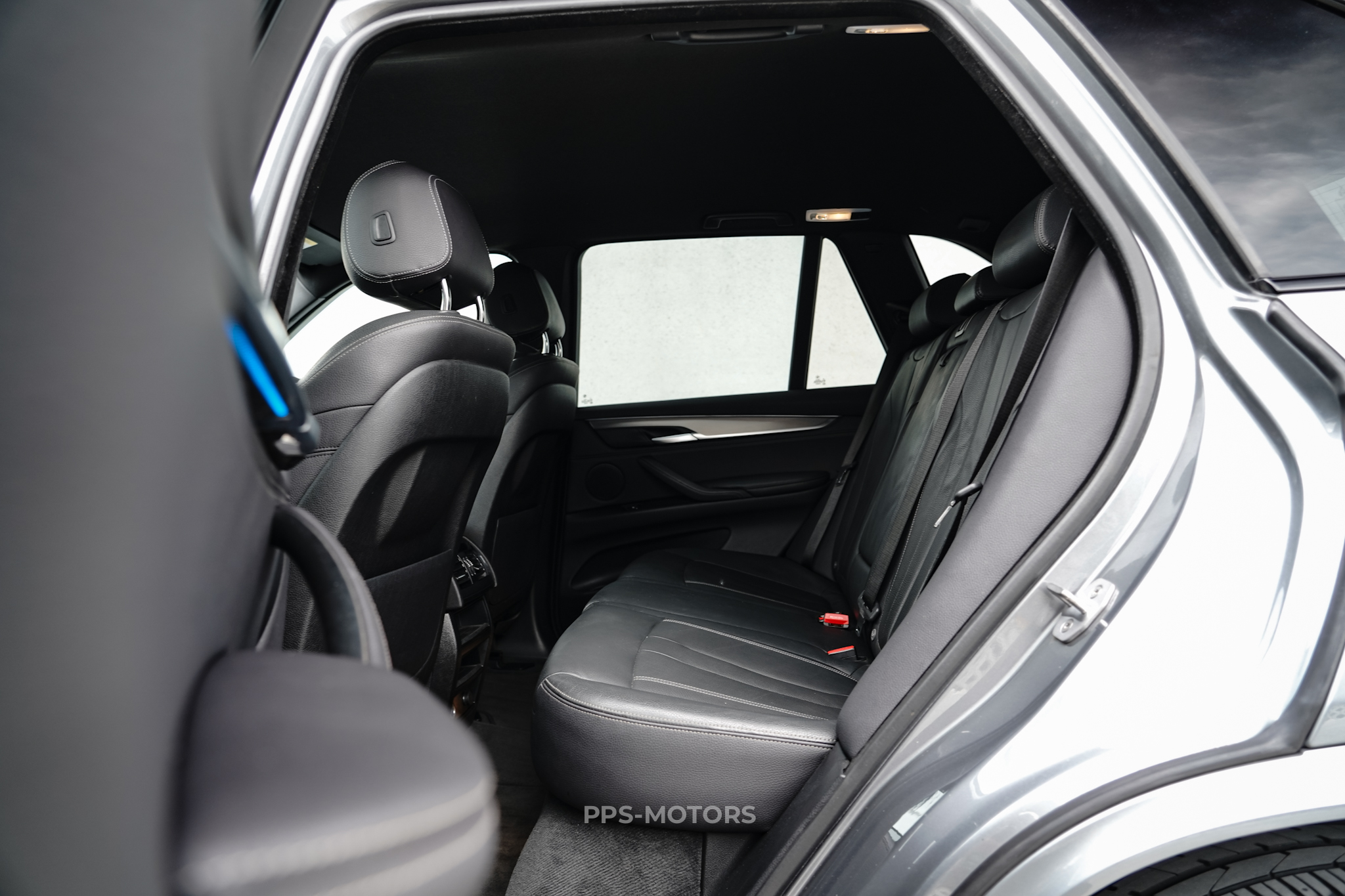 BMW X5 40e iPerformance photo 7
