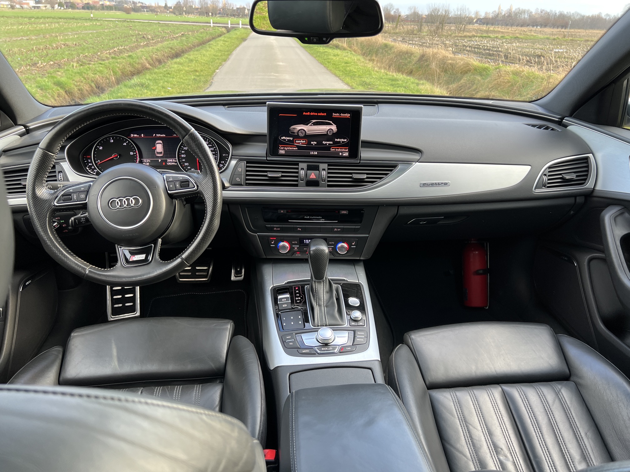 Audi A6 3.0 TDI V6 QUATTRO S-LINE photo 42
