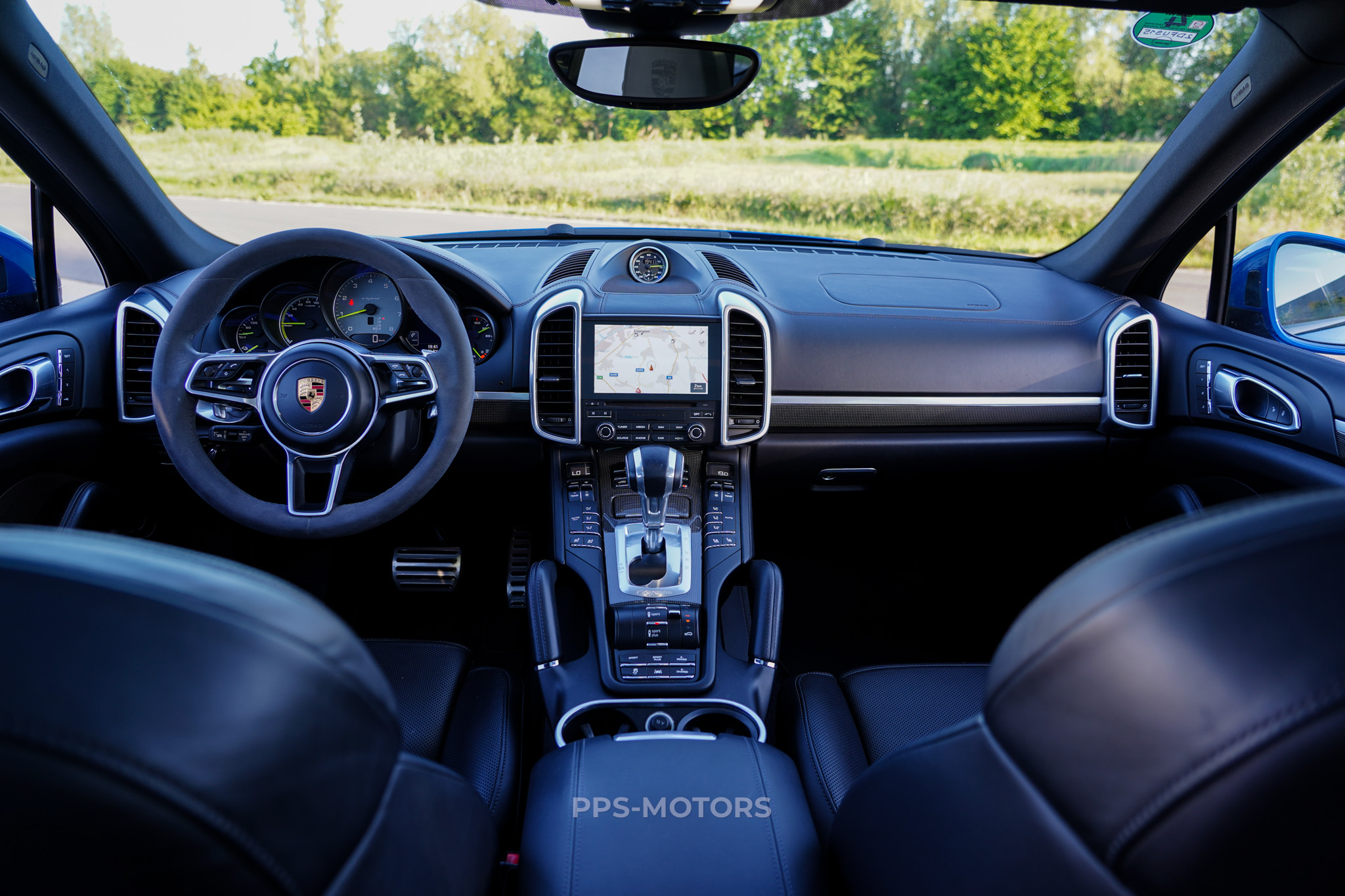 Porsche CAYENNE 3.0 V6 HYBRID photo 9