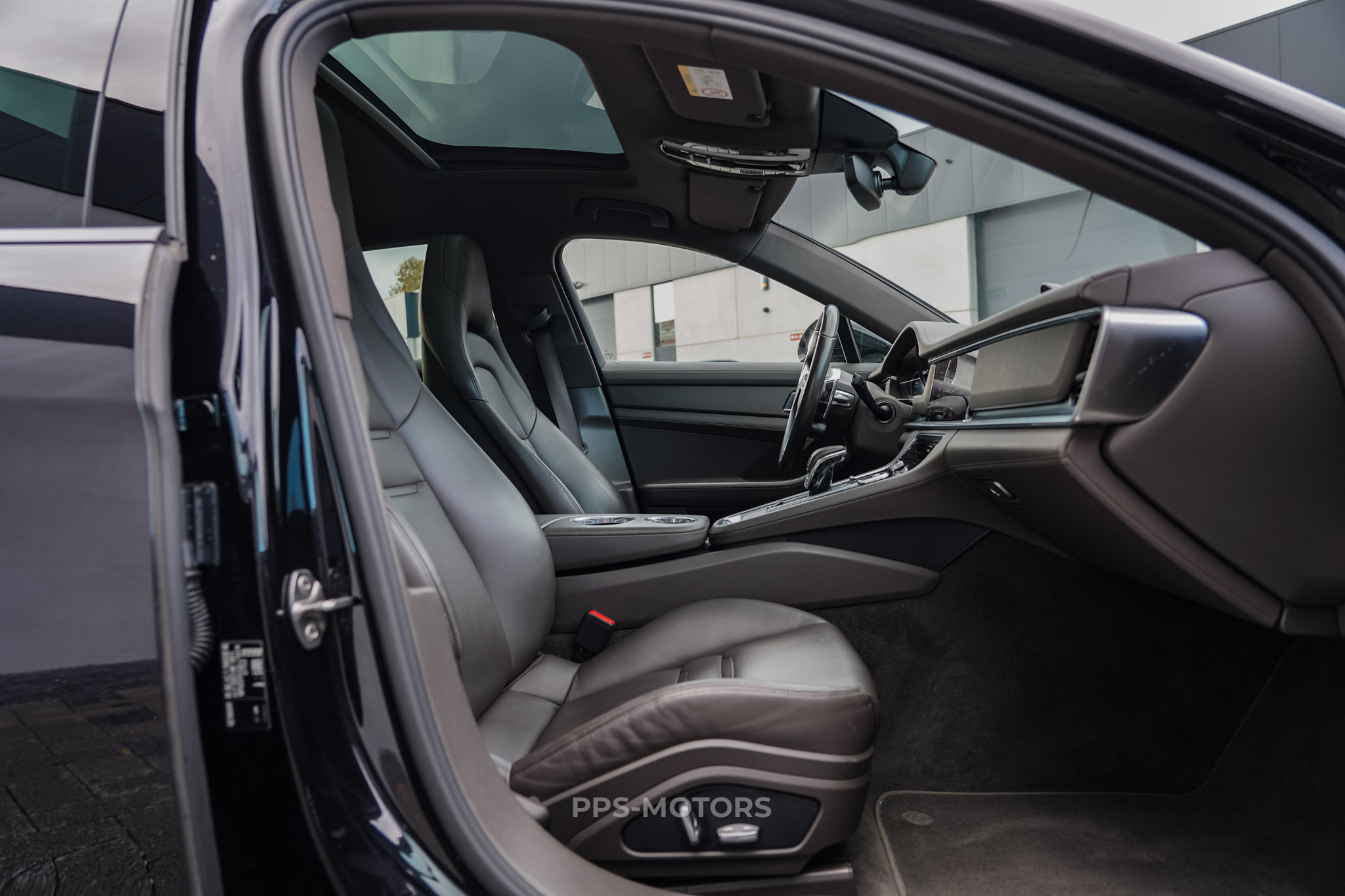 Porsche PANAMERA 4 E-HYBRID 2.9 V6 photo 10