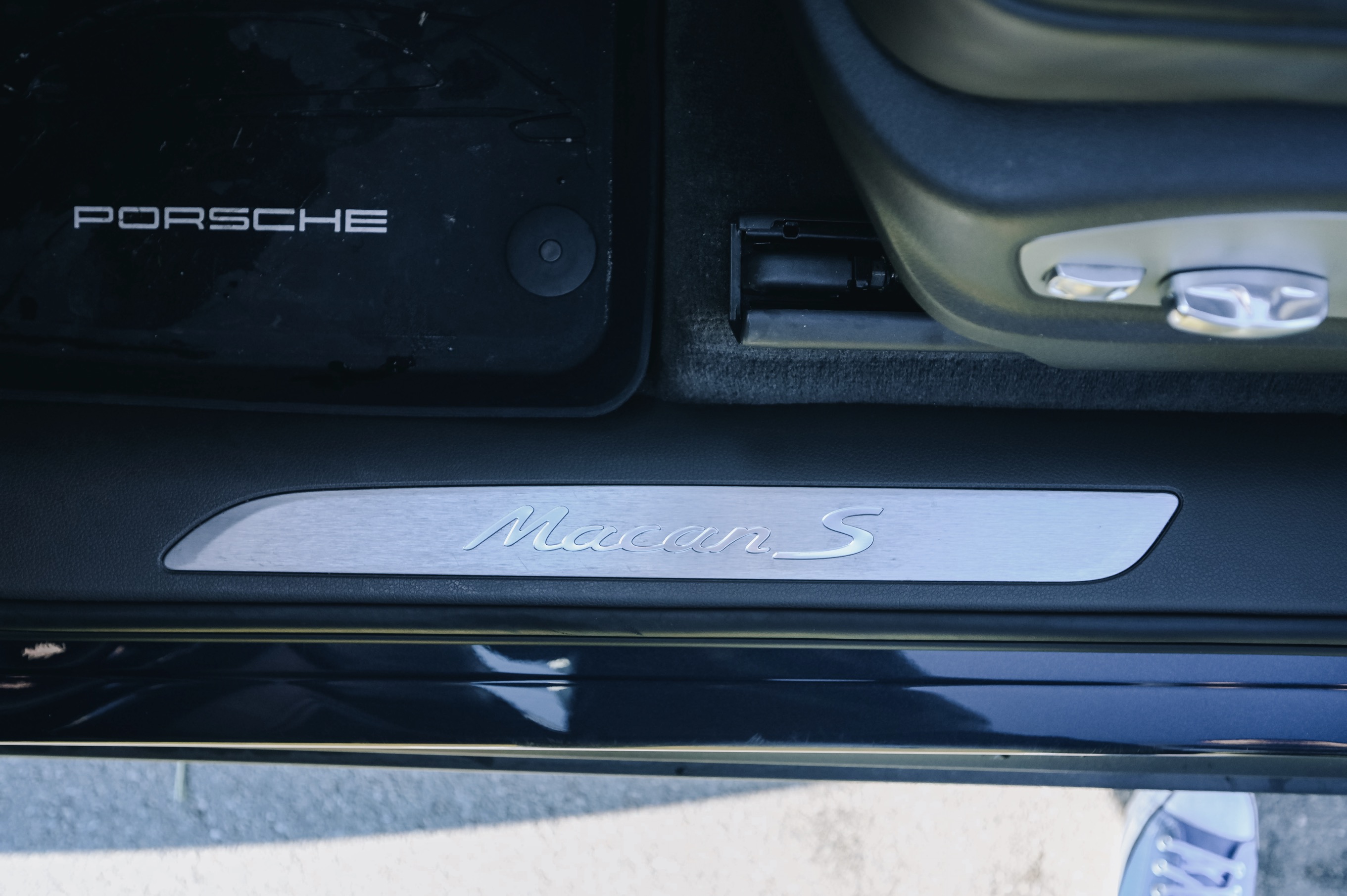 Porsche MACAN S 3.0D V6 - LICHTE VRACHT photo 19