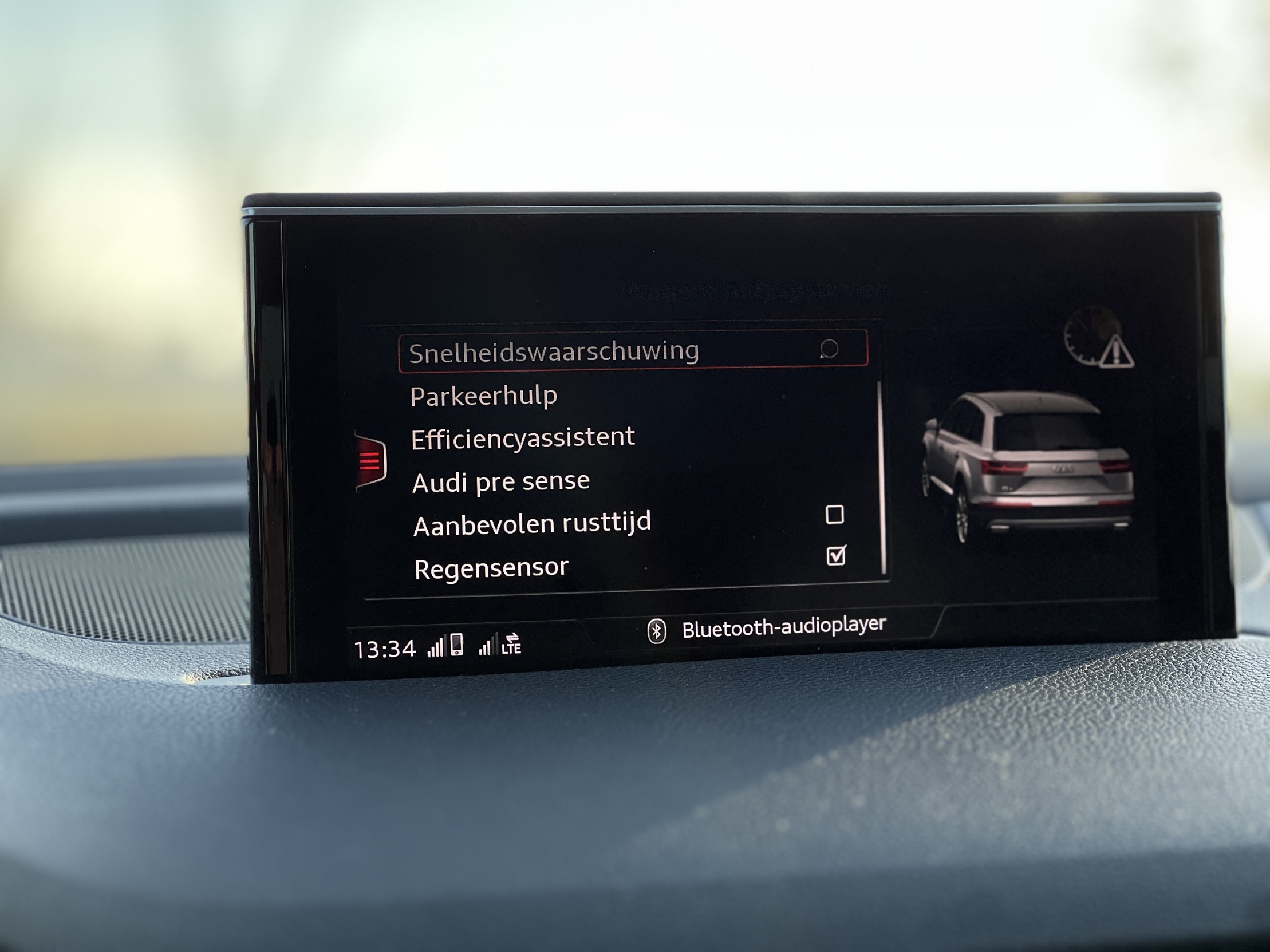 Audi Q7 3.0 TDI E-TRON photo 31