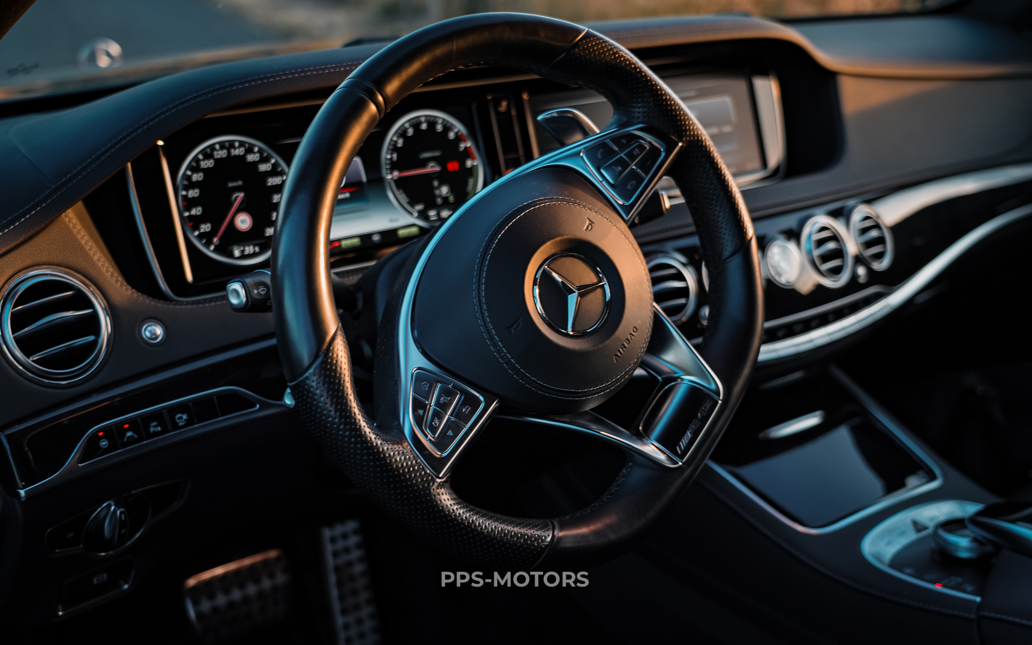 Mercedes Benz S500 L photo 24