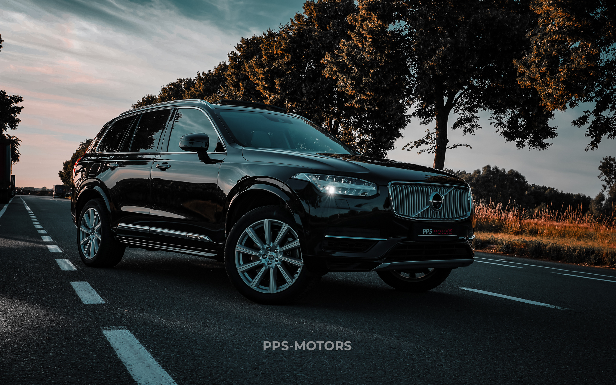 Volvo XC90 T8 INSCRIPTION photo 6