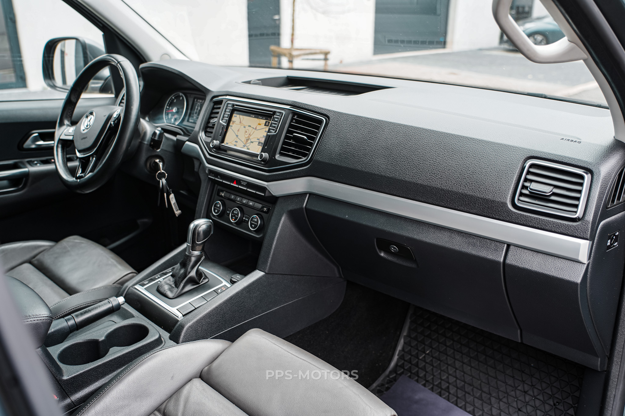 Volkswagen AMAROK 3.0 V6 TDI 4MOTION photo 13