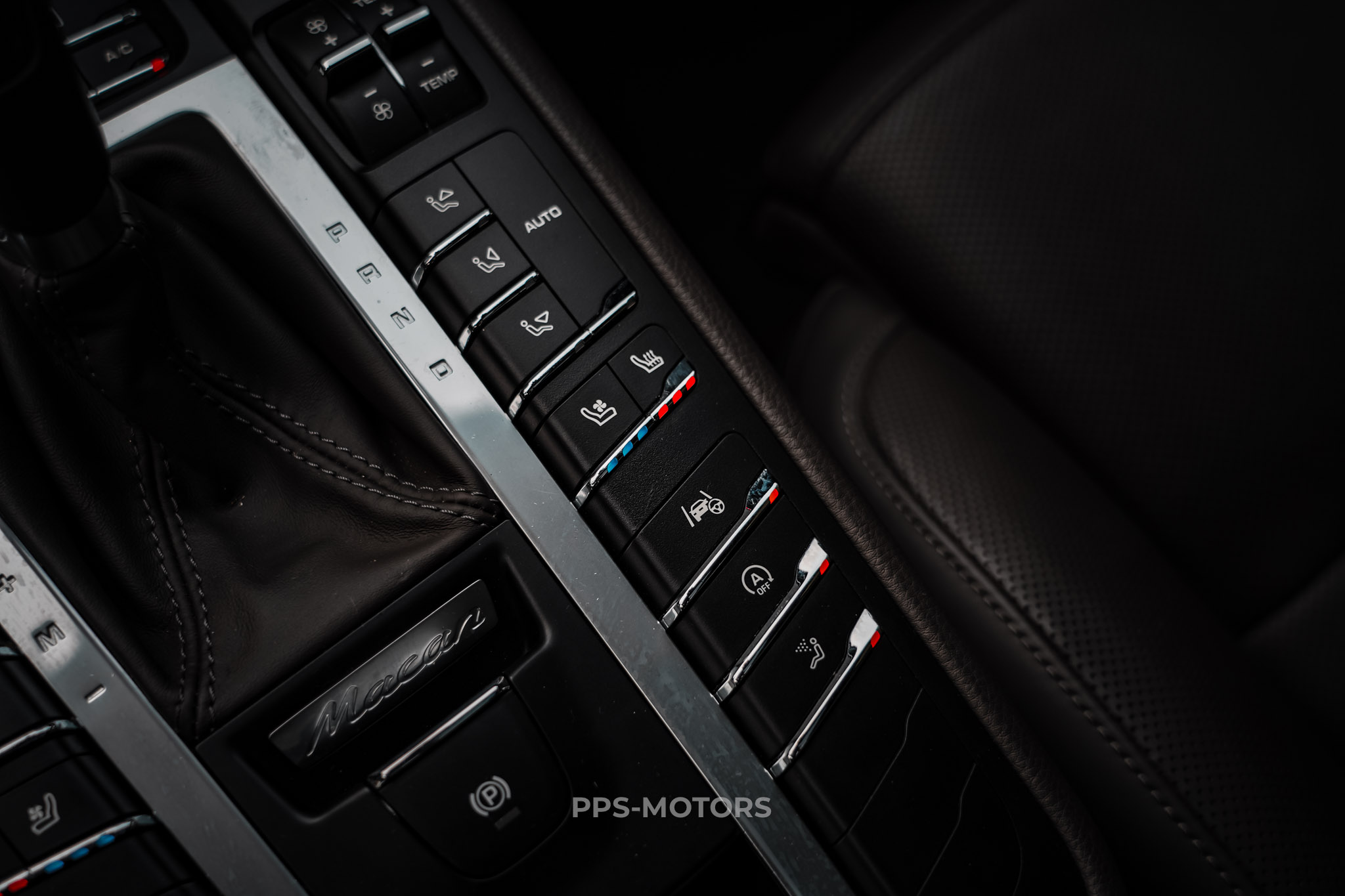 Porsche MACAN 2.0 TURBO PDK photo 26