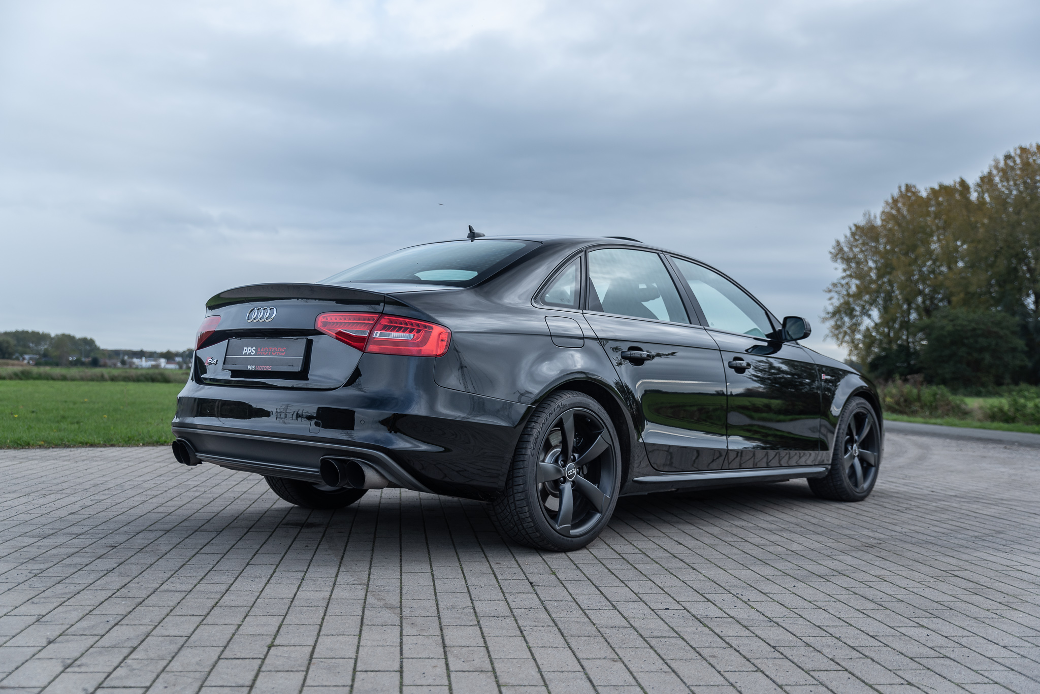 Audi S4 3.0 V6 QUATTRO MILLTEK photo 7